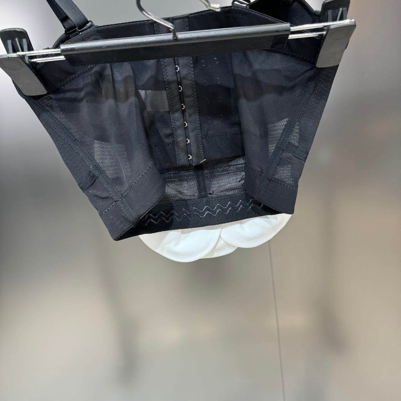 Aloma flower top - REBECATHELABEL