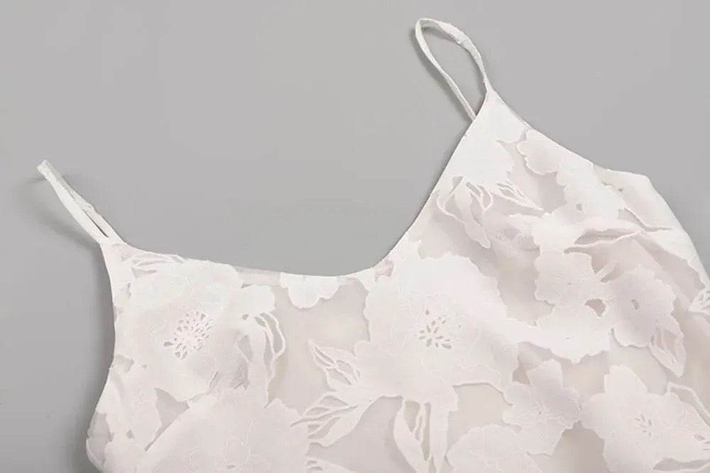 Sleeveless Flower Layered Lace Maxi Dress - REBECATHELABEL