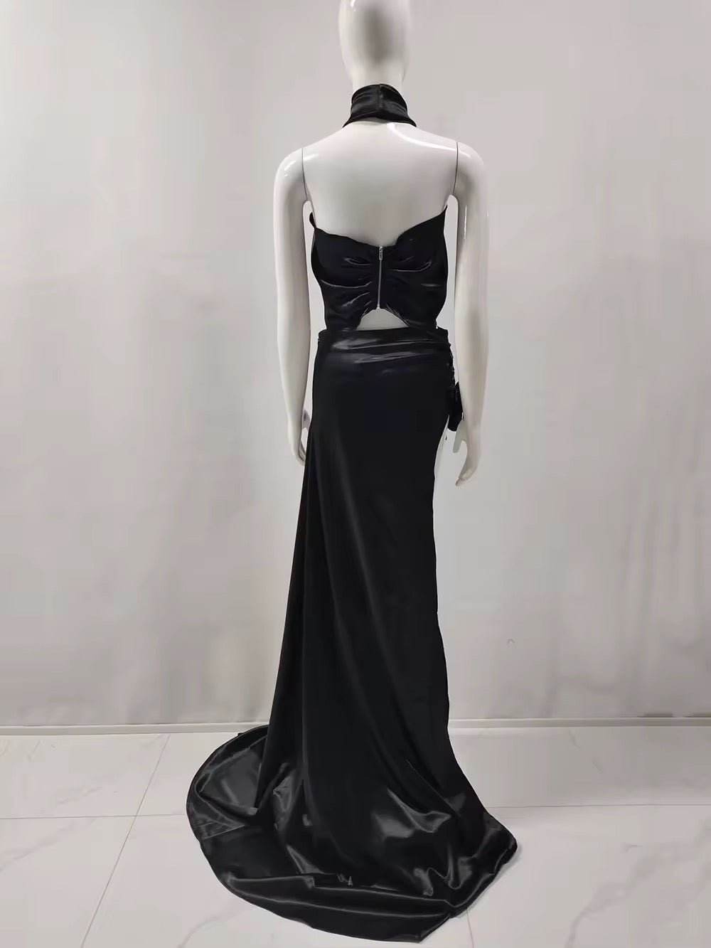 High slit 3D Flower Red Gowns Sexy Halter Crop Top & Long Skirt Two Piece Set - REBECATHELABEL