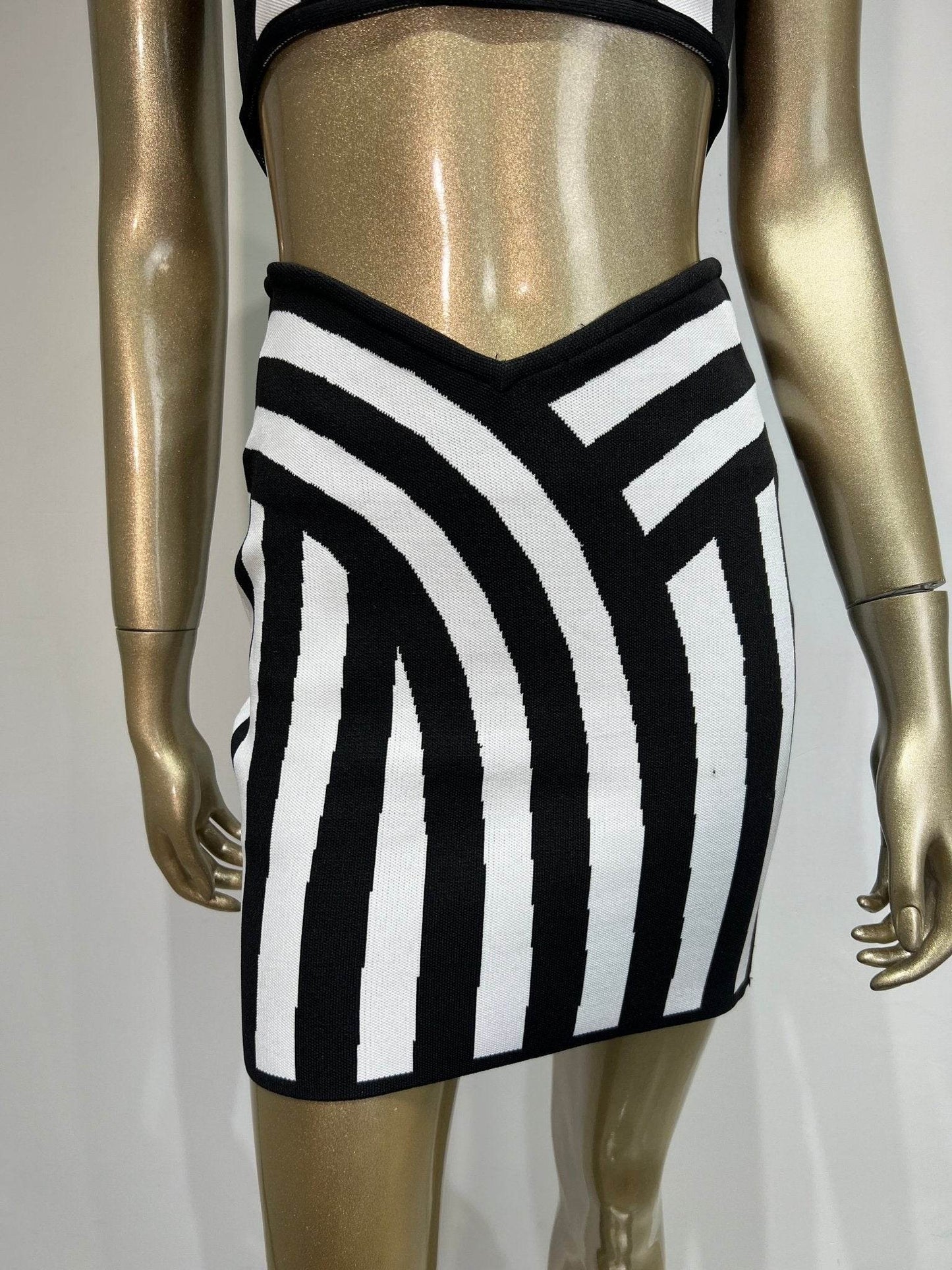 Olay mini skirt set - REBECATHELABEL