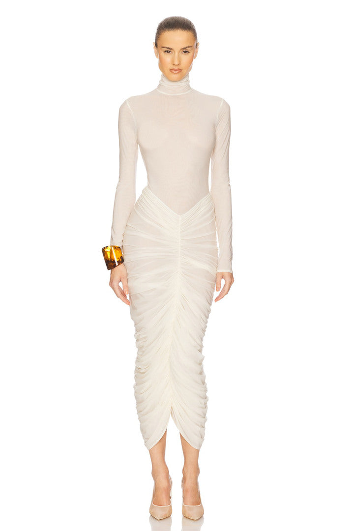 ALL WHITE COLLECTION