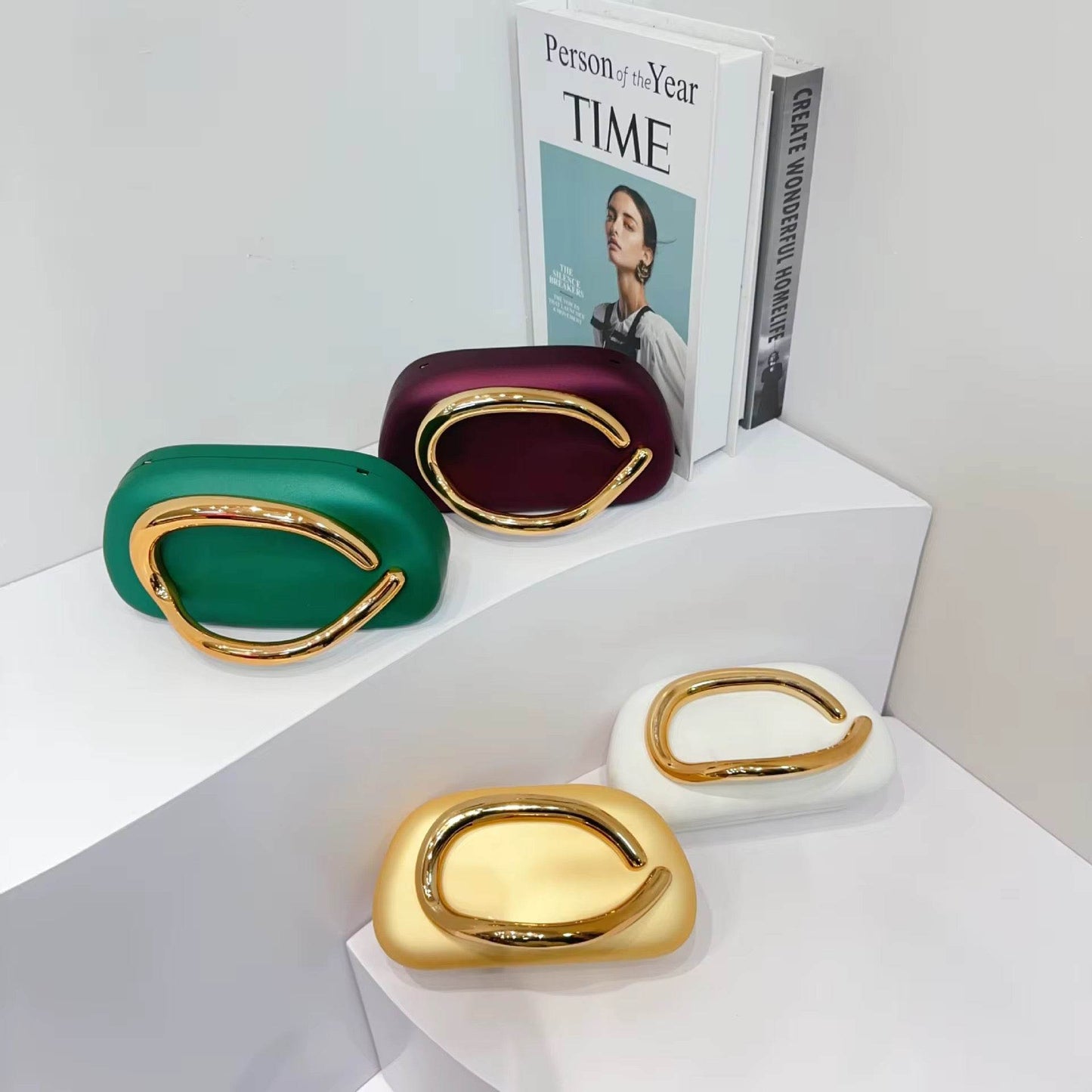 Opulence Loop Clutch - REBECATHELABEL