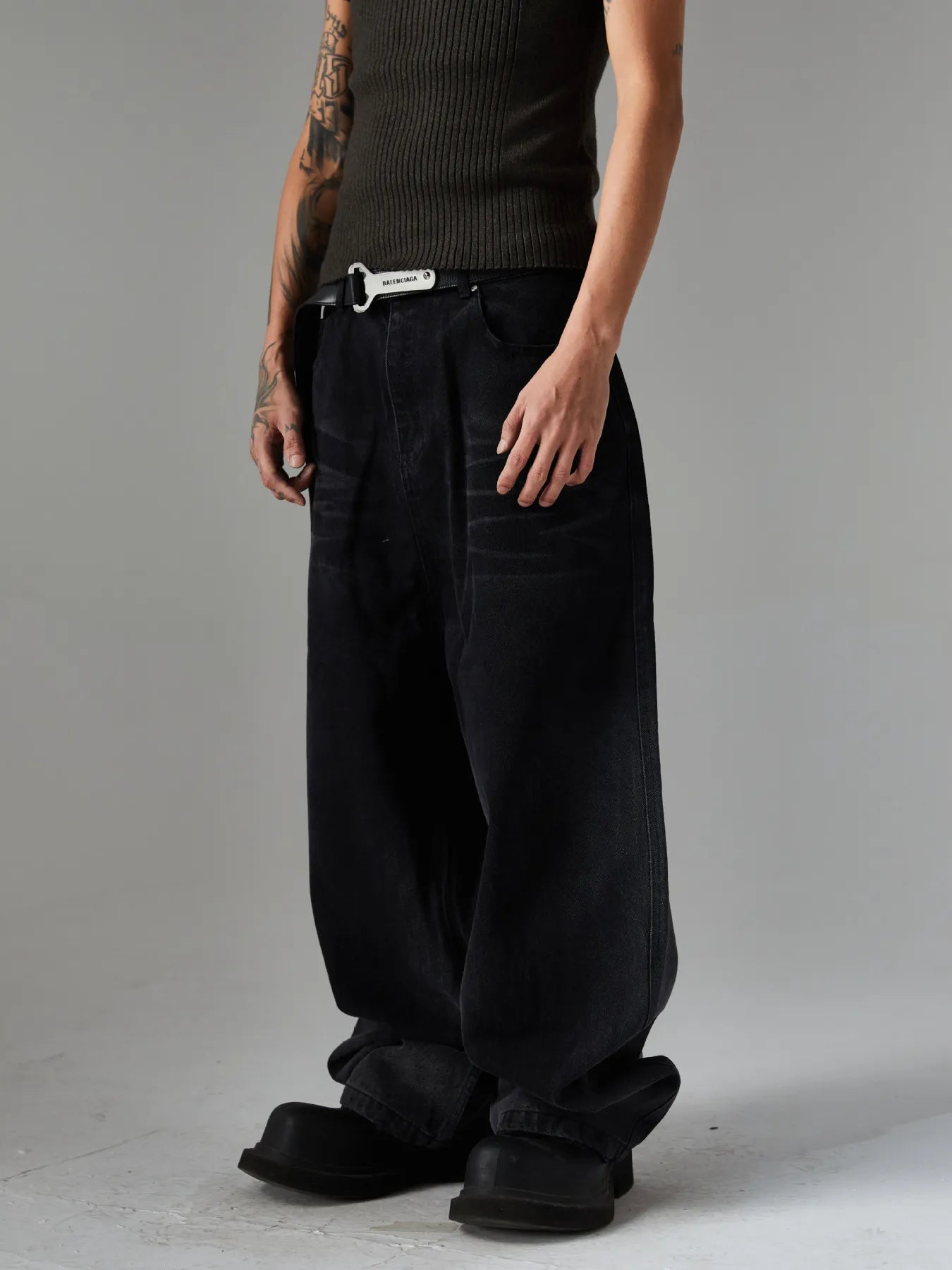 0409777cca8b44598cff9ffef734e54e-Max-Origin