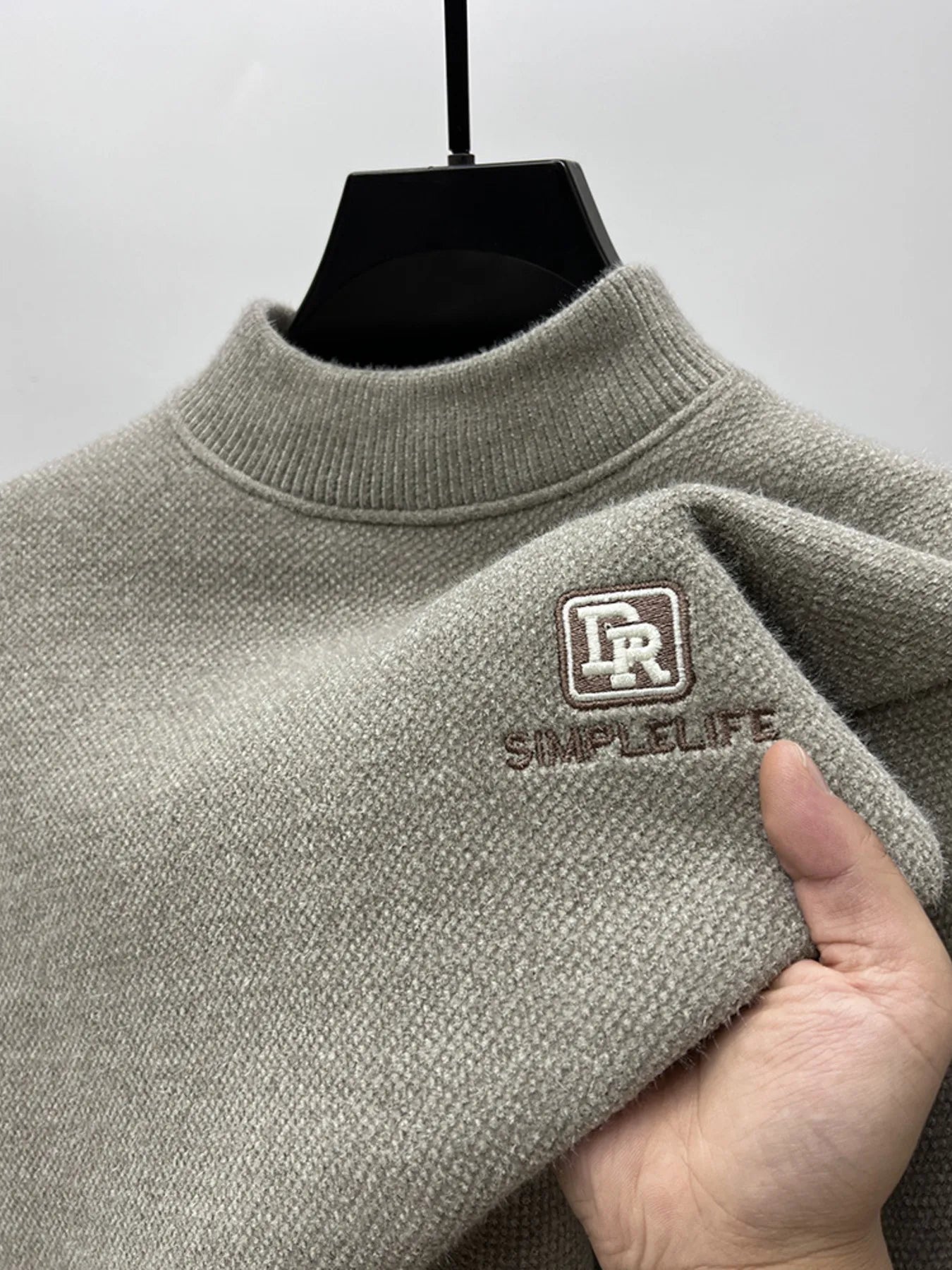 06b0f0652b1e48d6a299a2336fa58825-Max-Origin