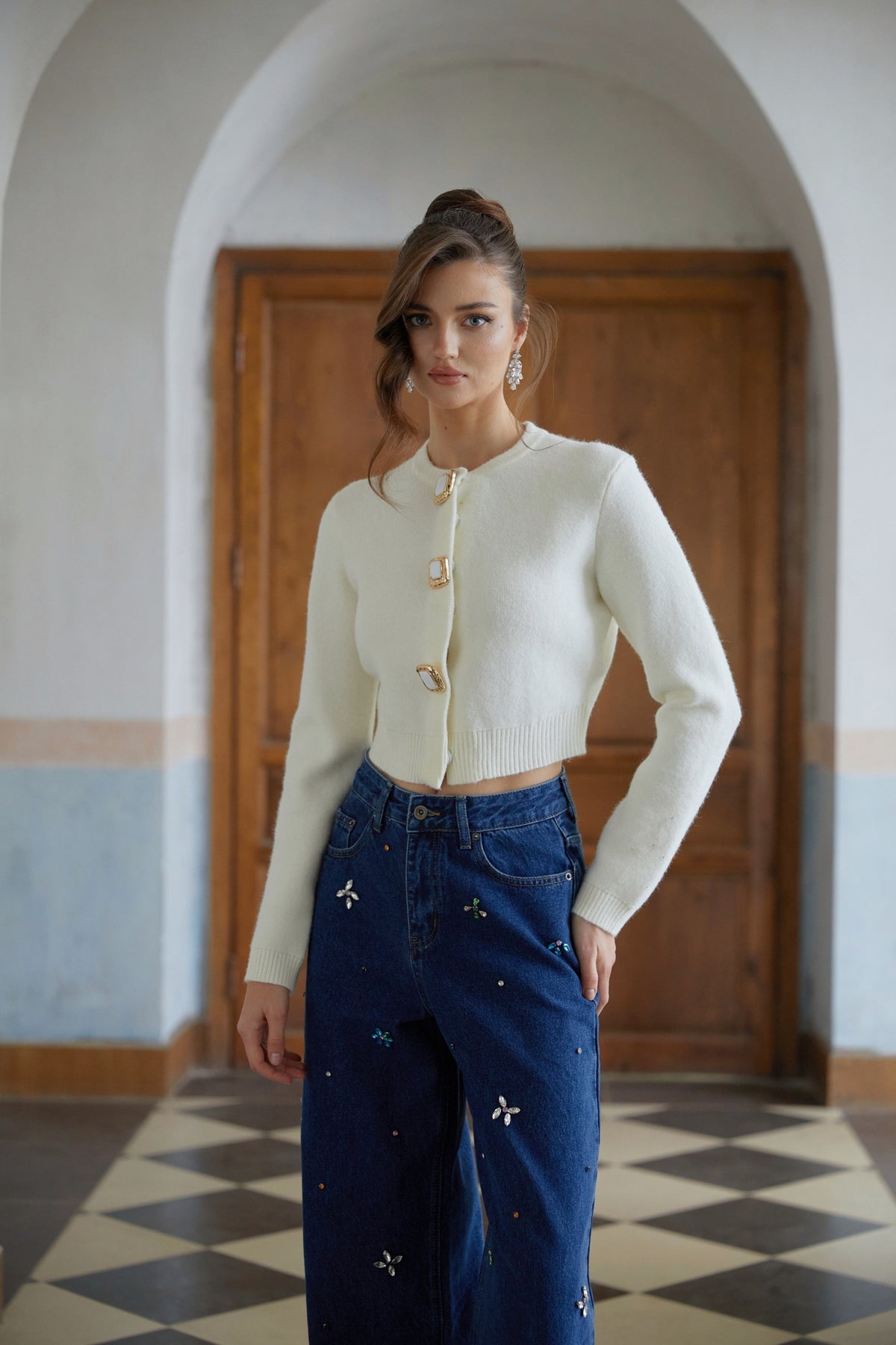 White Cropped Knit Cardigan