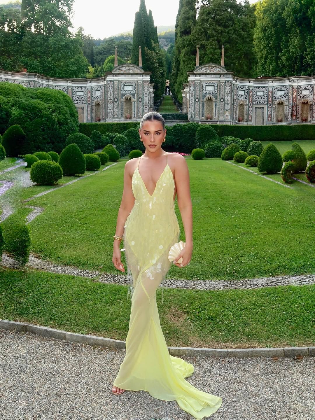 v-Neck Backless Halter Round Glitter Tassels Peach Buttocks Cross dress