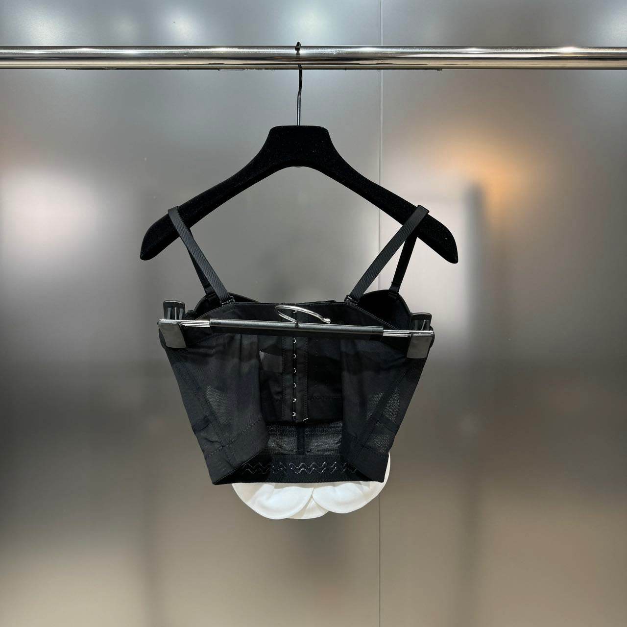 Aloma flower top - REBECATHELABEL