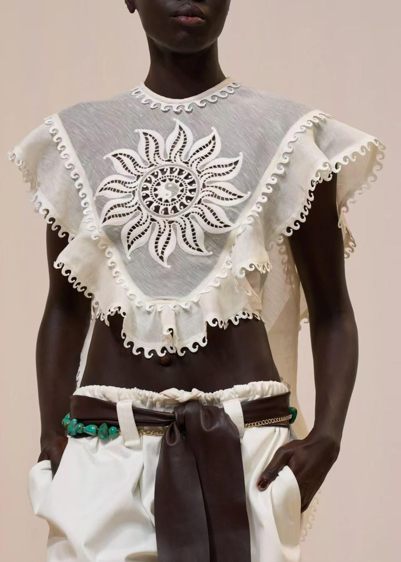 Sleeveless O Neck Embroidery Blouse Top