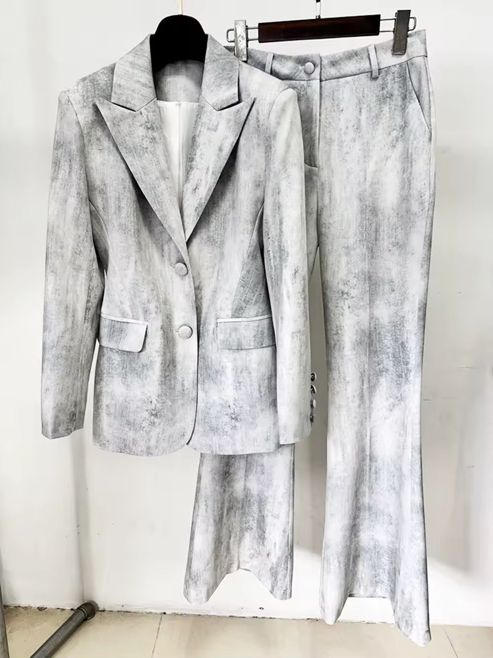 Single Breasted Slim Blazer