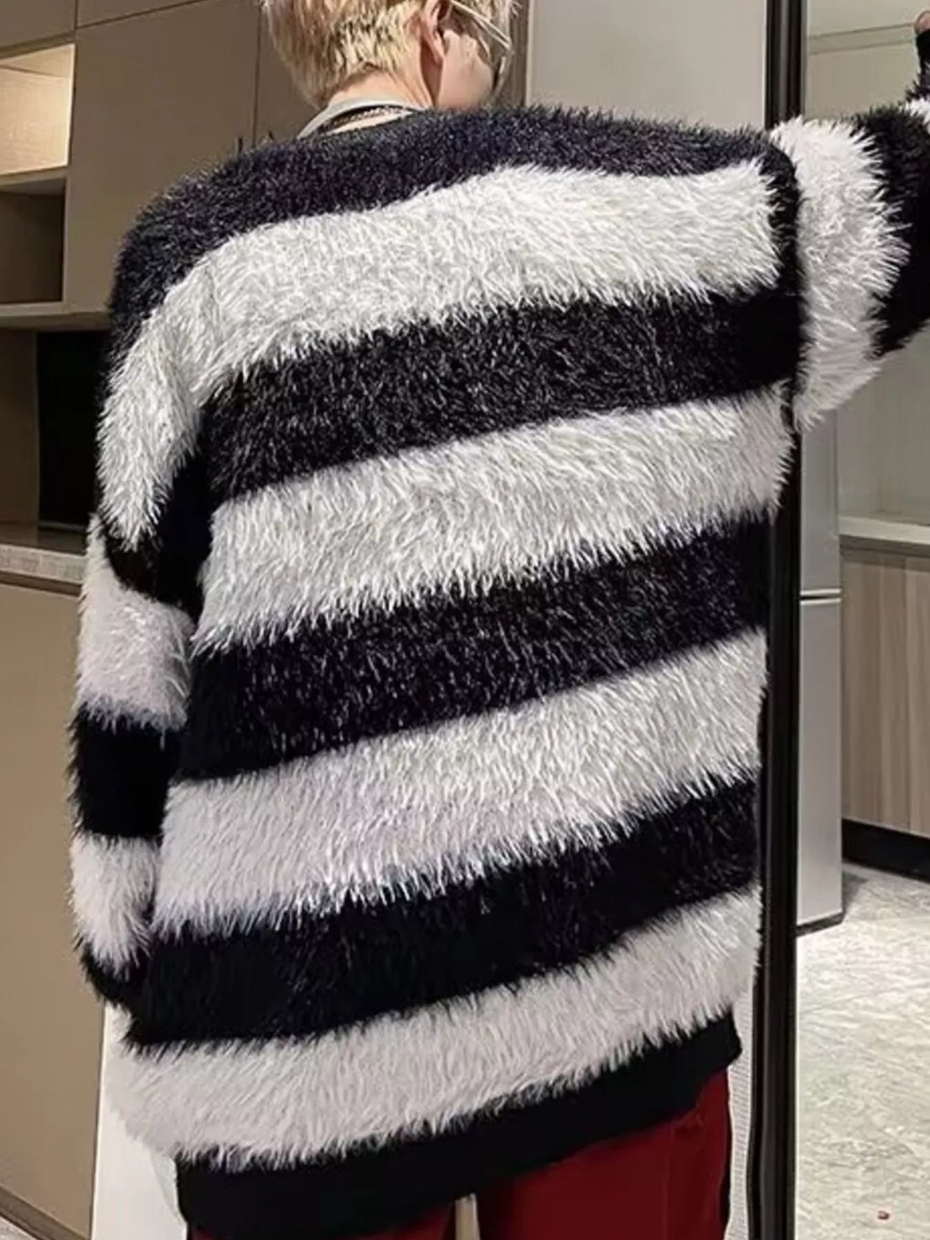 2c6700df-fe80-46fb-aa98-64dca537d351-Max-Origin