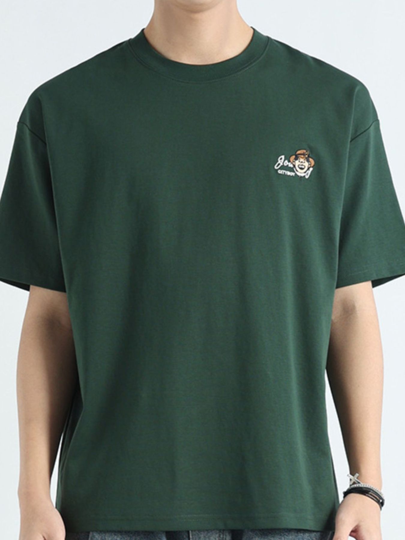 32933a0b-c4a0-46de-a86d-3d97cb57b689-Max