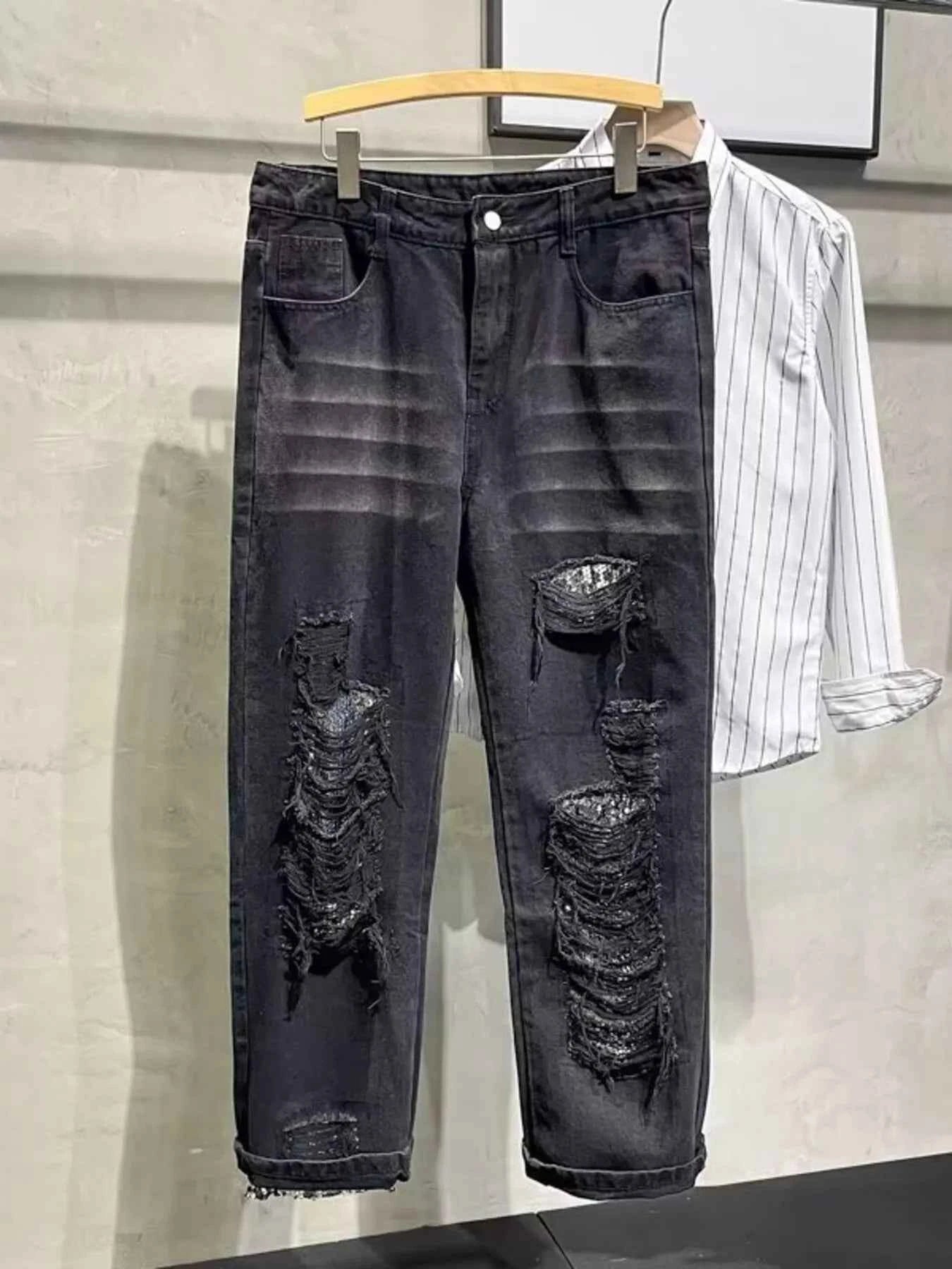 Men's Plus Size Distressed Slim Fit Jeans