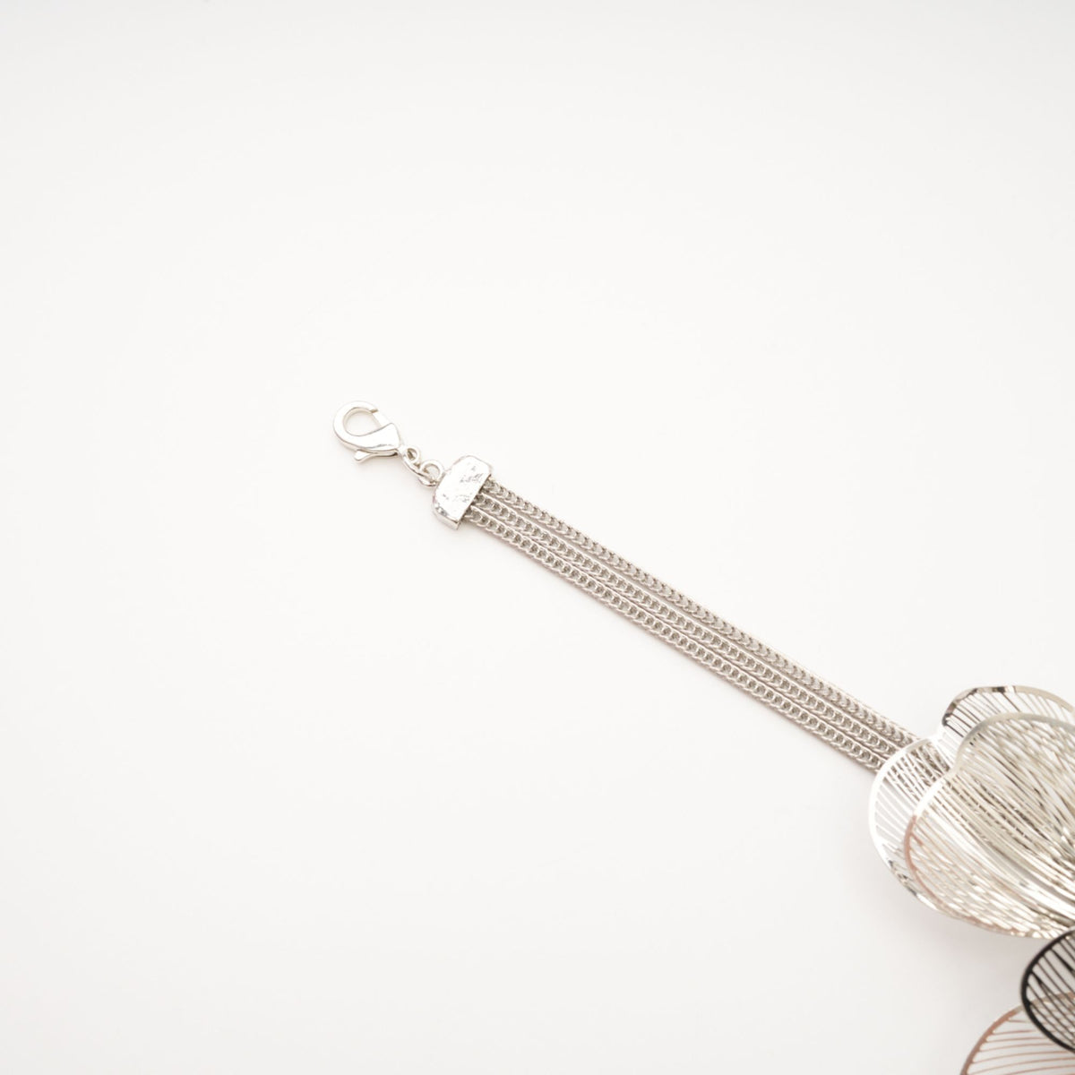 floral-appliqué necklace