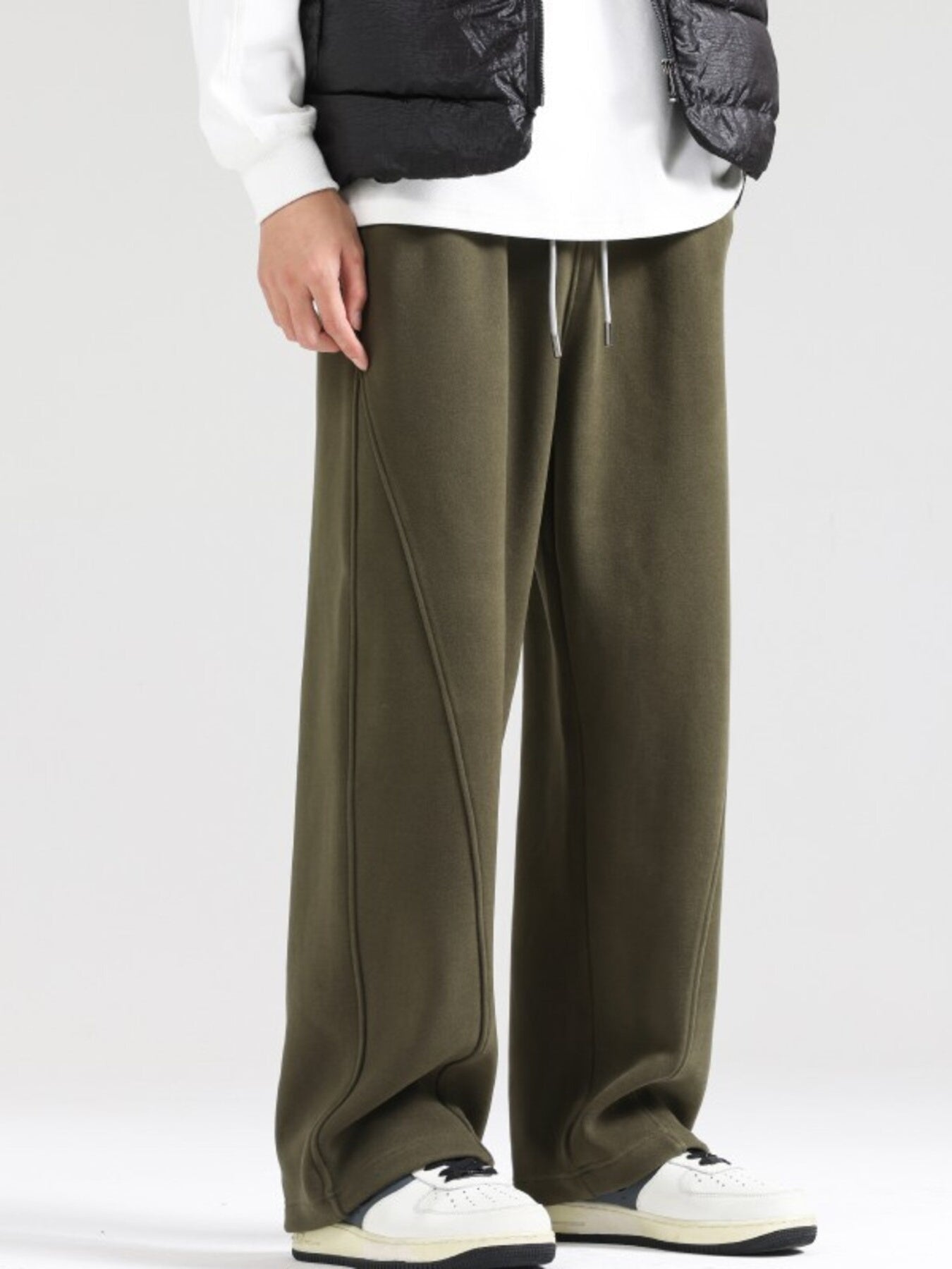 4610f2d866d24473a73445128fbeb1fc-Max