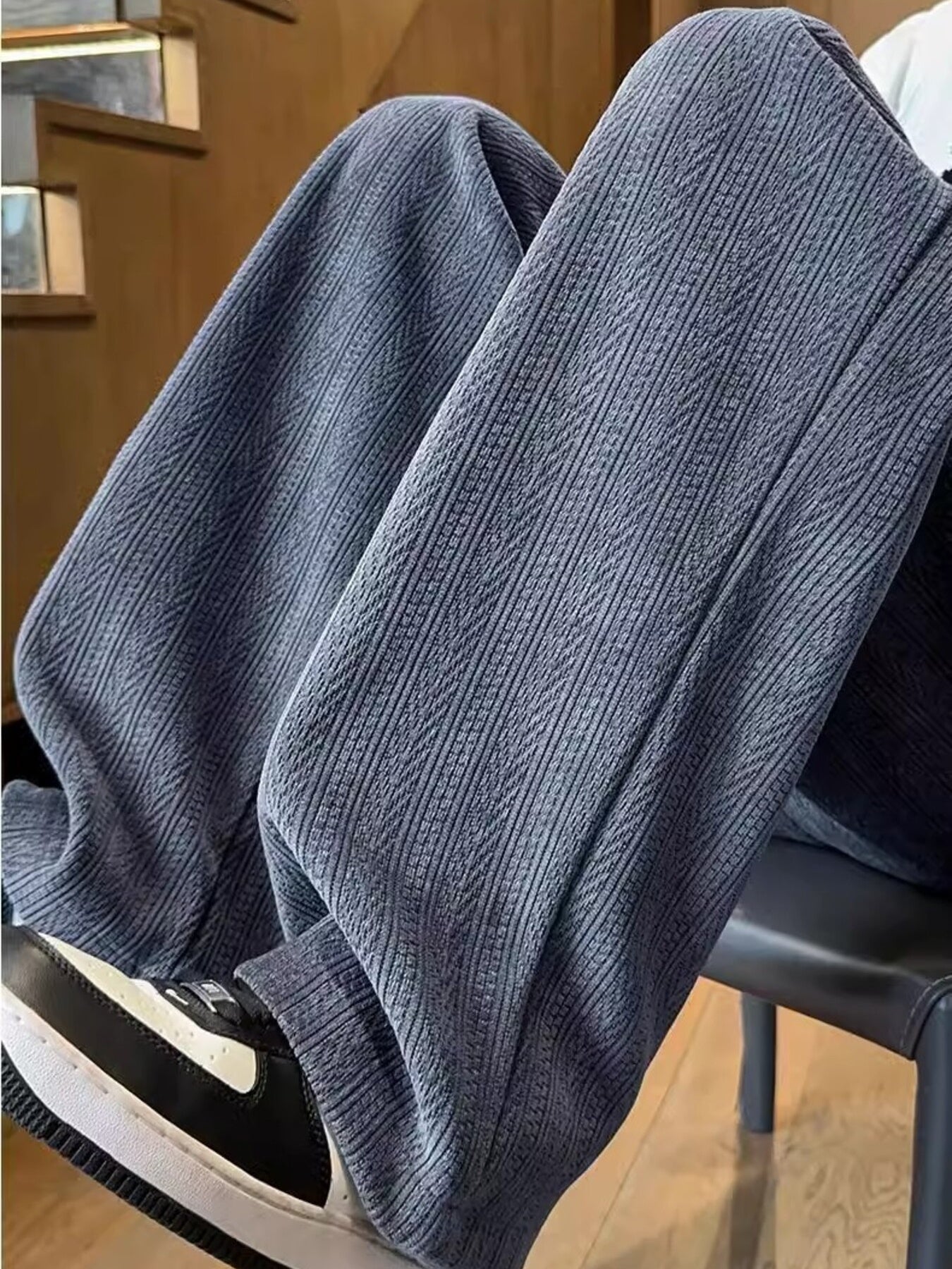 51b948e09e5749f3a49dc4db432d575a-Max