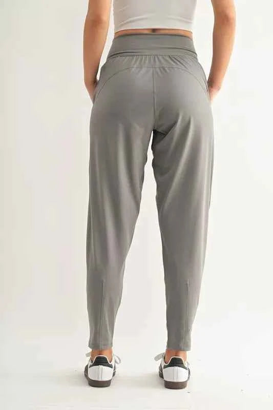 MONO B Flowbarrel High Waist Active Pants