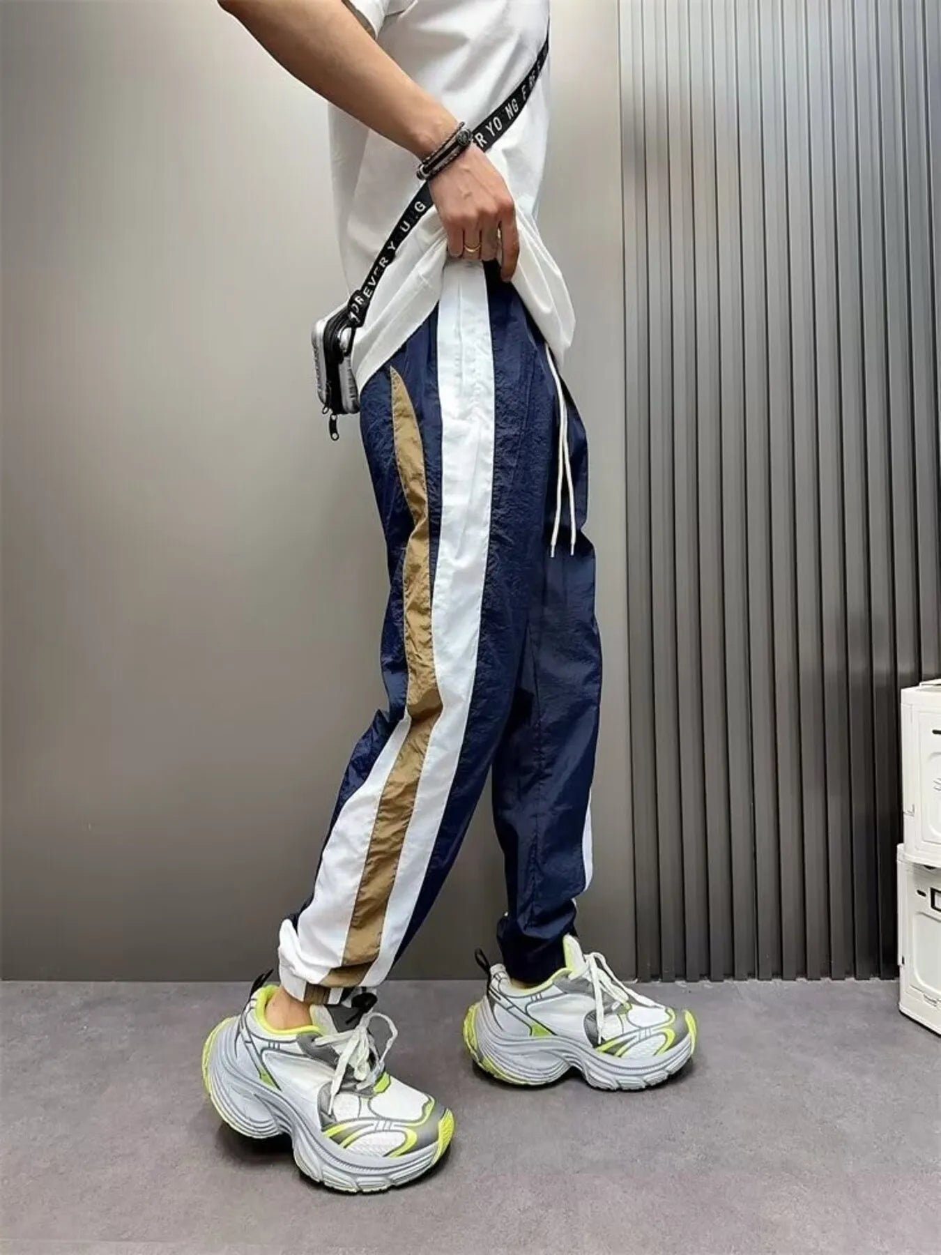 5c8f0256f36d48a68cbf0e7fb48e29b5-Max-Origin