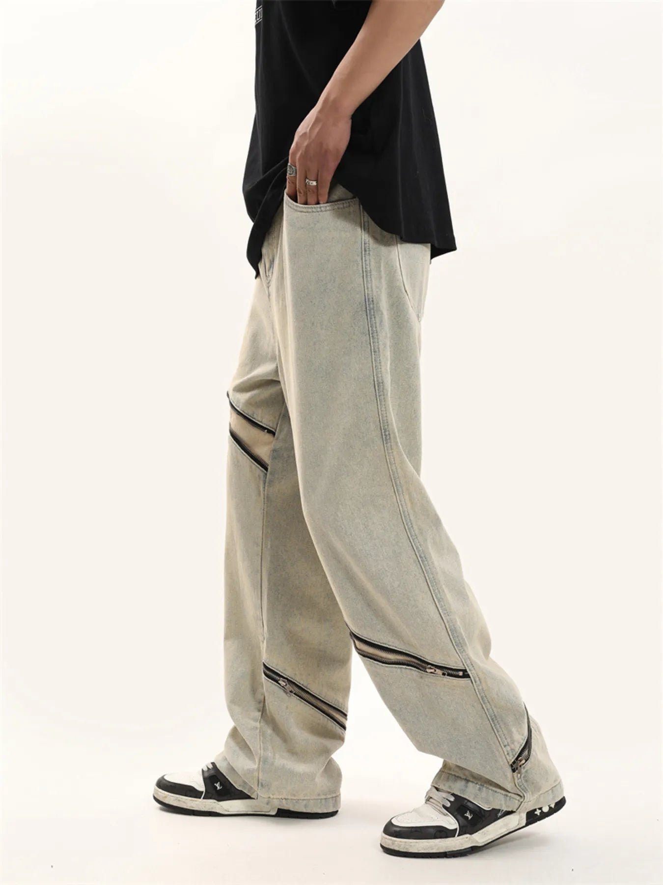 64831b763b61468189b166690e54579e-Max-Origin