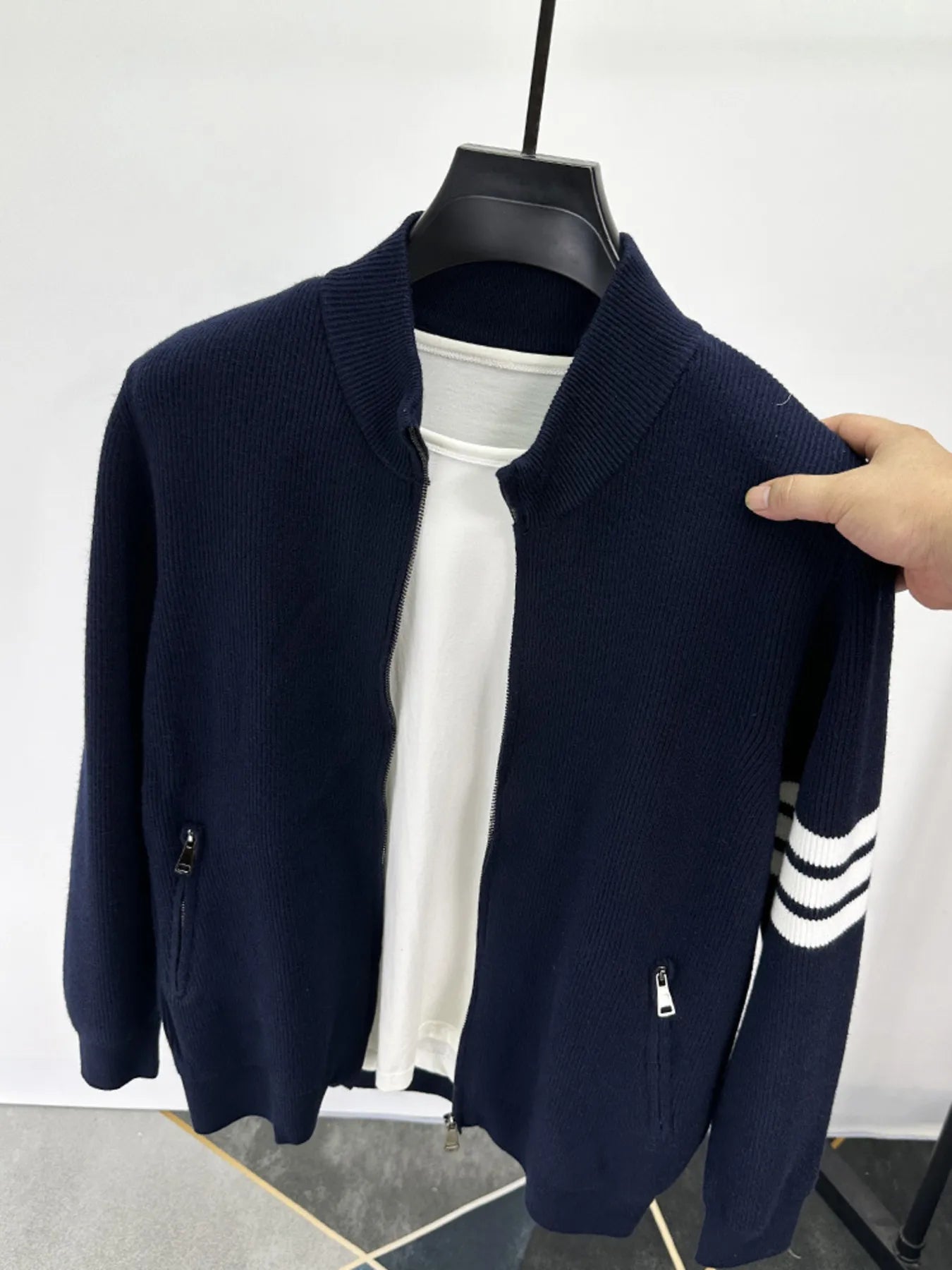 67c88ac643a647fb810fff0694281ea2-Max-Origin