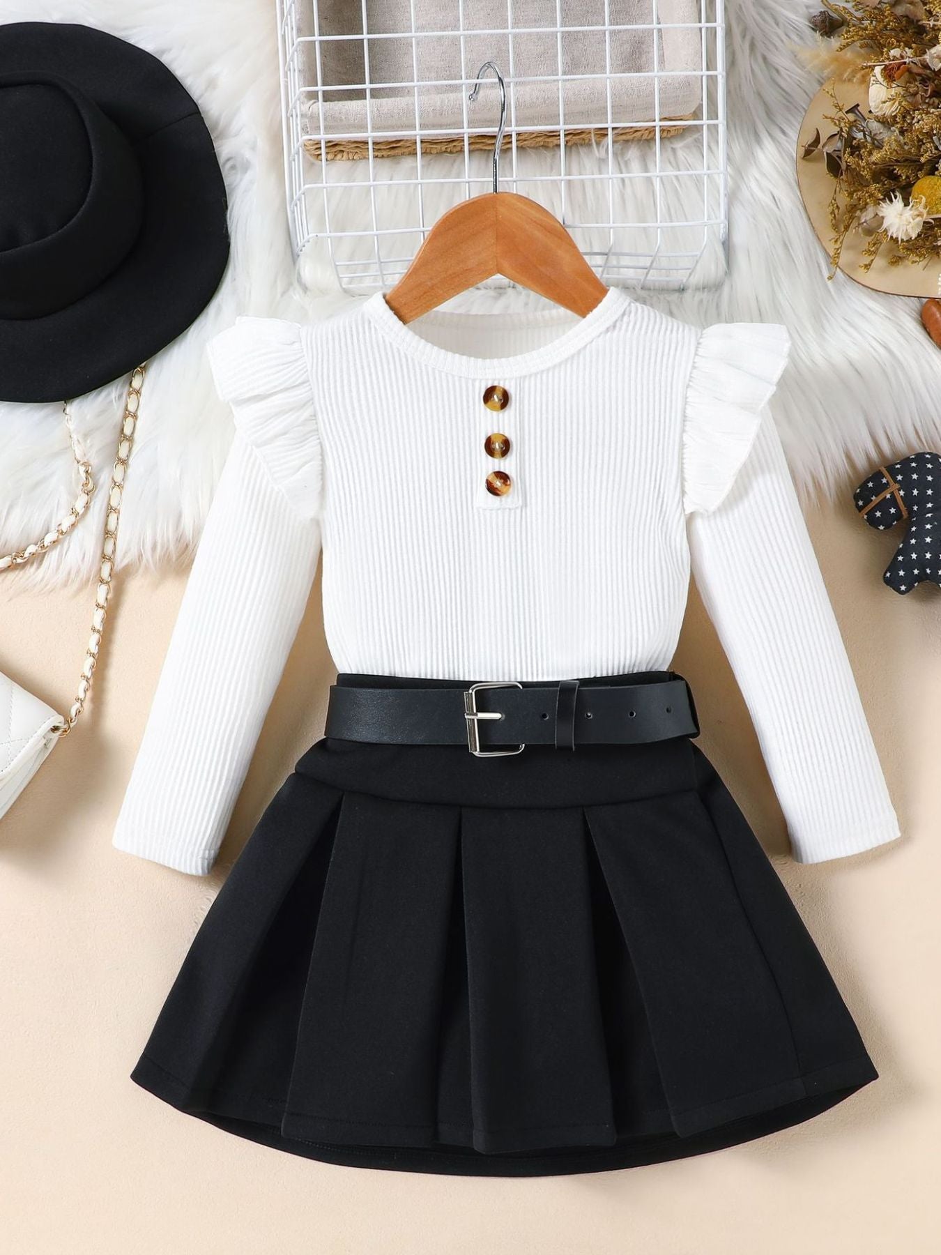 6b4a1d83-af4e-4835-80c0-426b54b2d5b9-Max