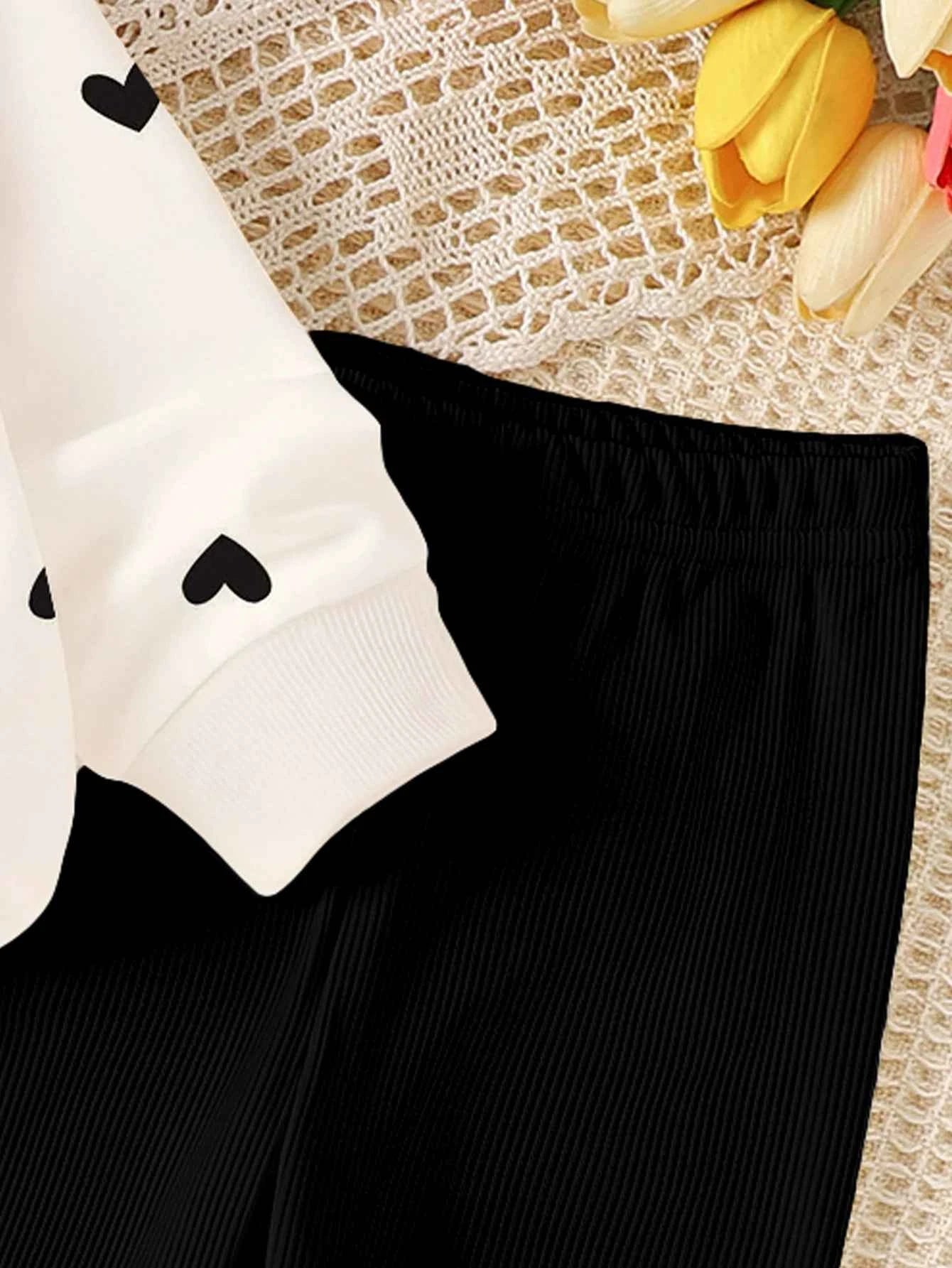 6c5f9fe1-37a7-45ef-819f-7d2d305ee288-Max