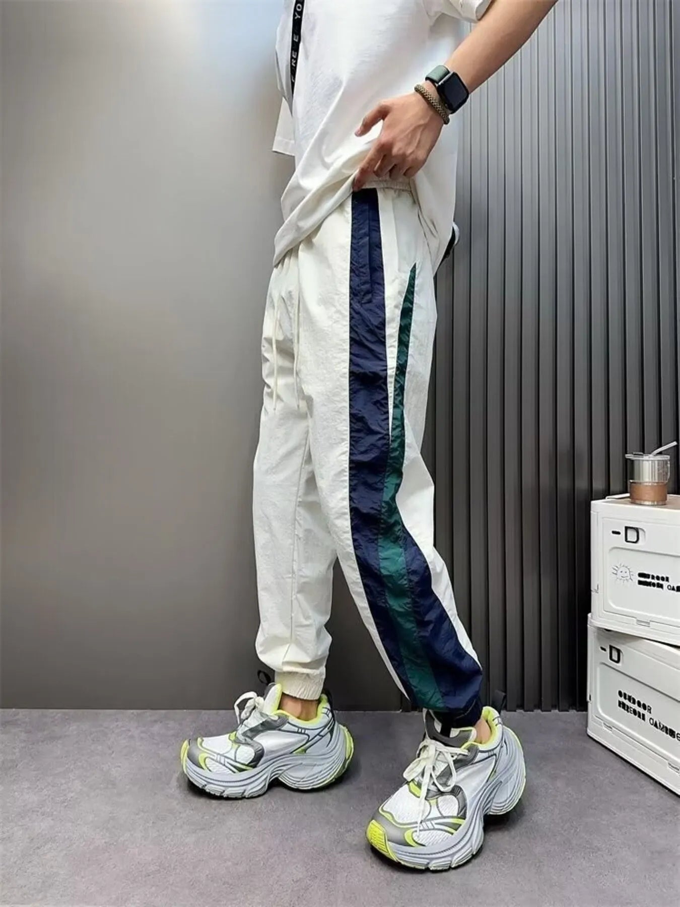 6c8c82ac20a74cfb85cd010e92605eb0-Max-Origin