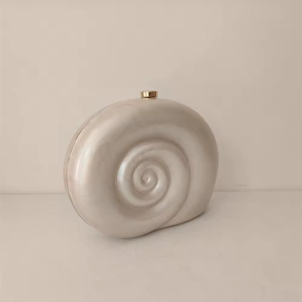 Shell Field Snail Shape Acrylic Box Clutch