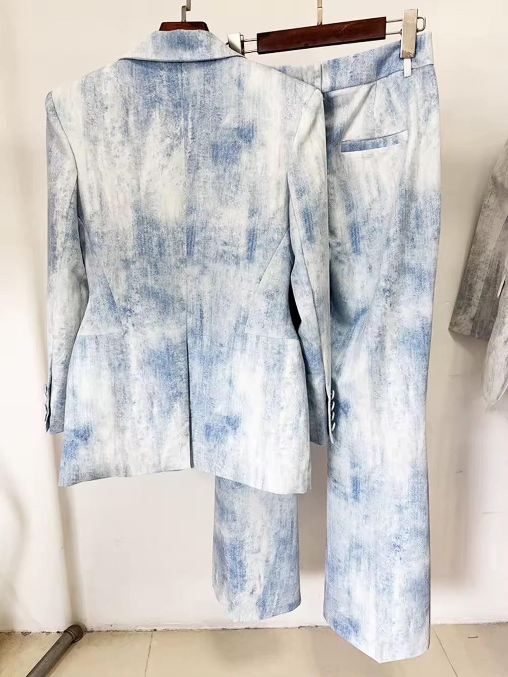 Single Breasted Slim Blazer