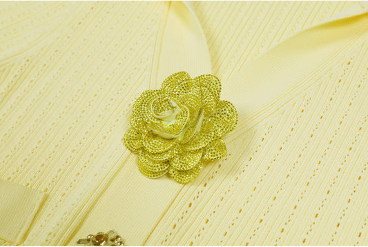 Knitted Collar Slim Fit Short Sleeved Three-dimensional Flower Button Long dress