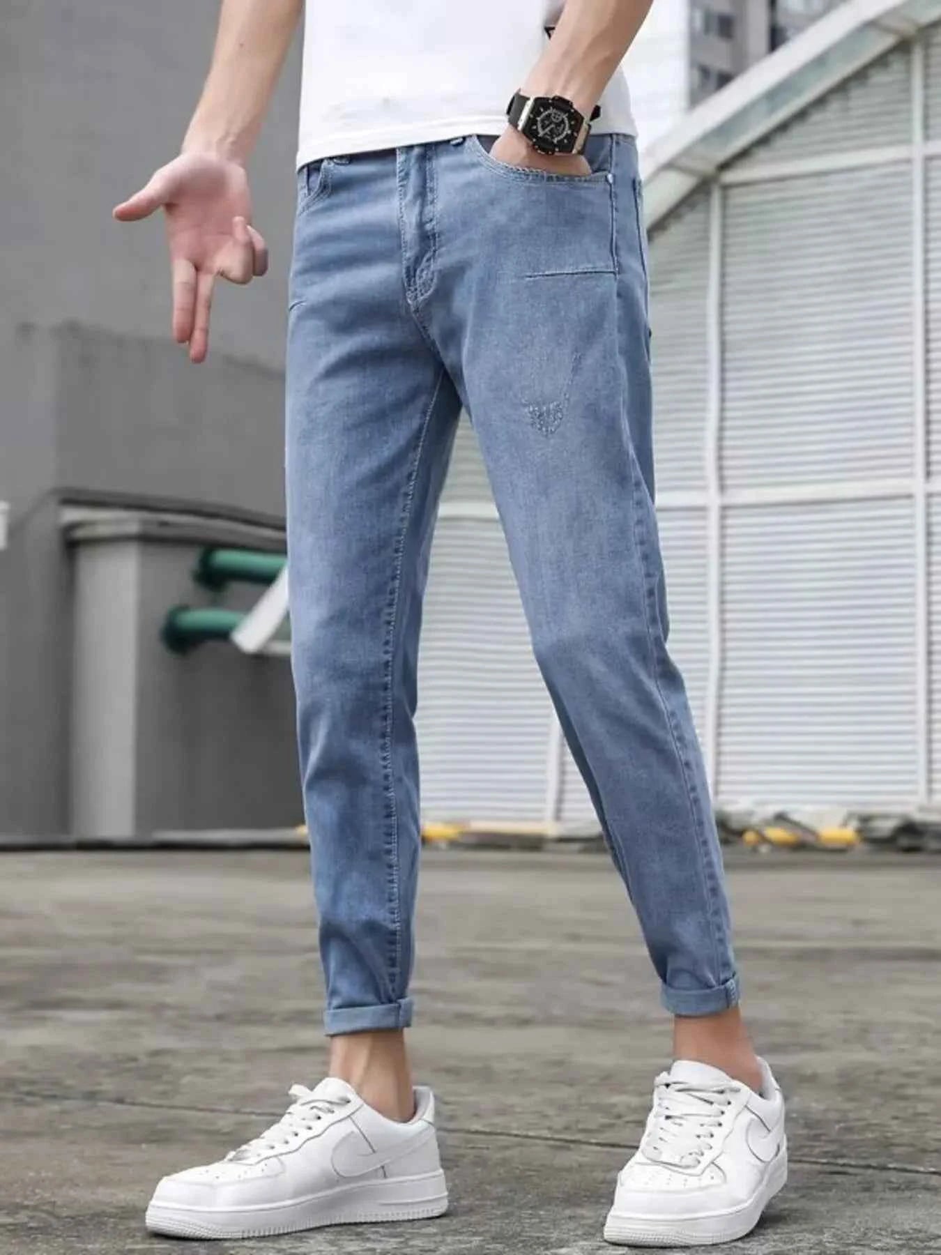 Men's Slim-Fit Wash Jeans