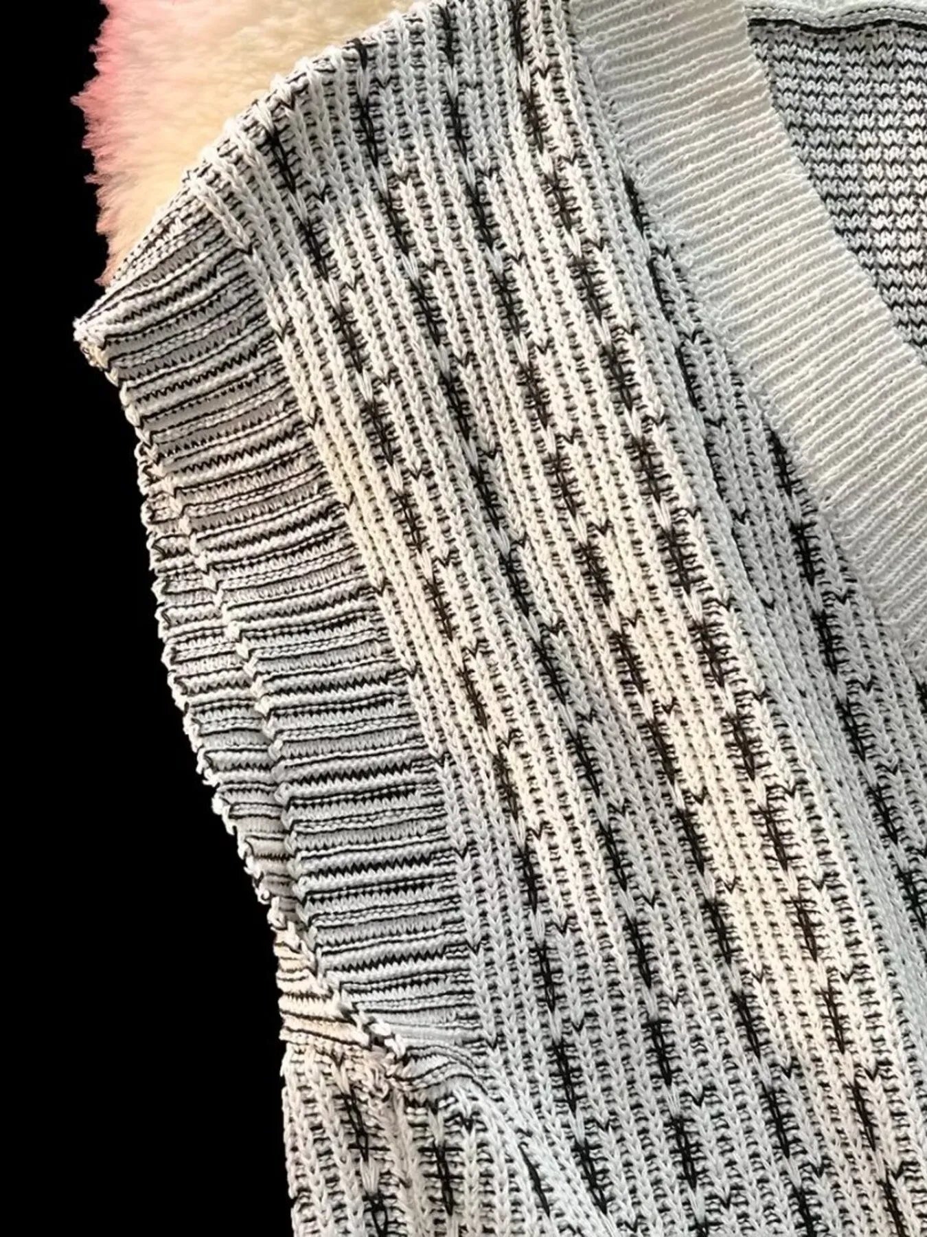 99c0507bdc544a9b8e6219cc7ccb6814-Max-Origin