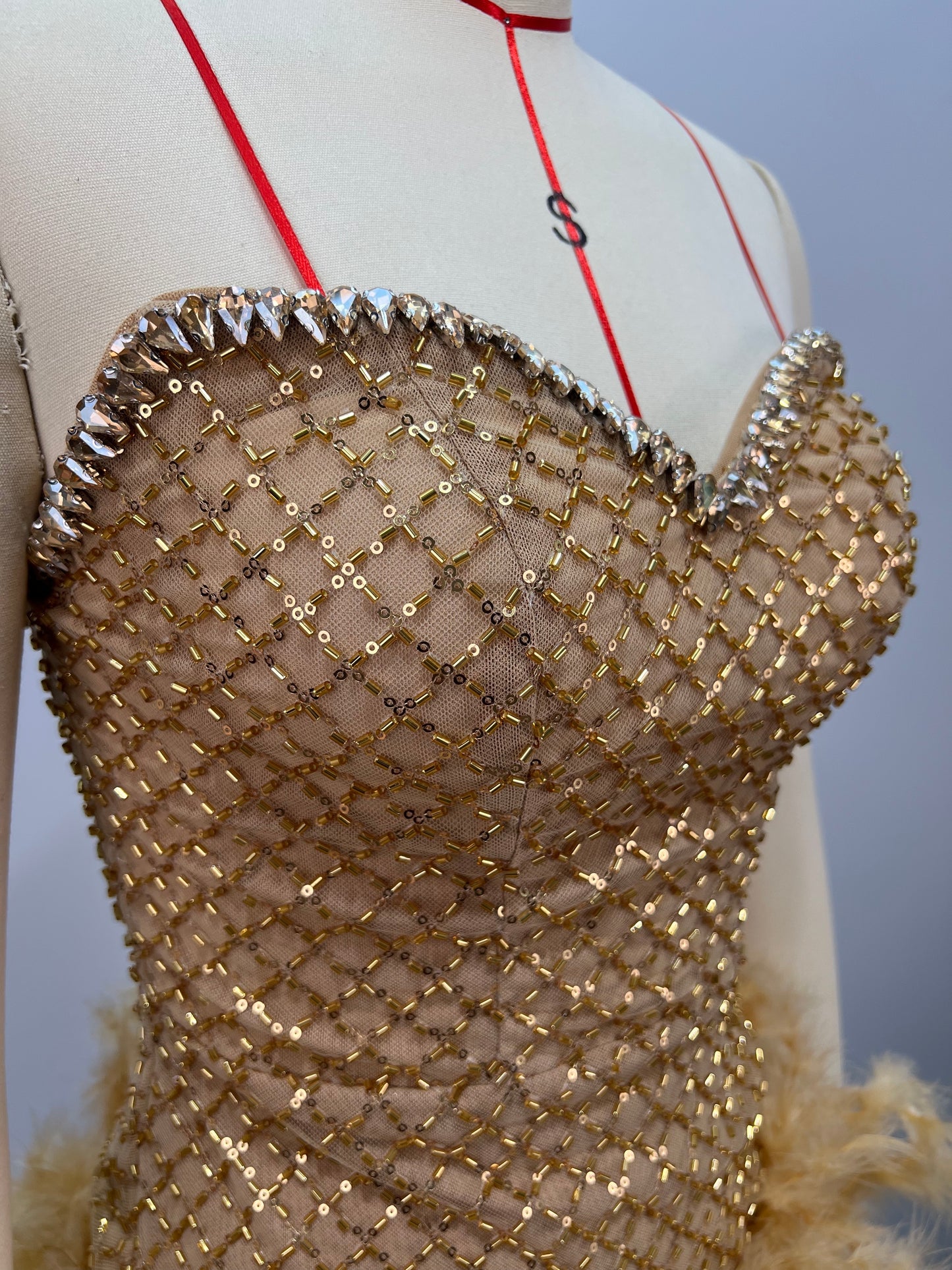 Feathers Short Prom Dress Beads dress