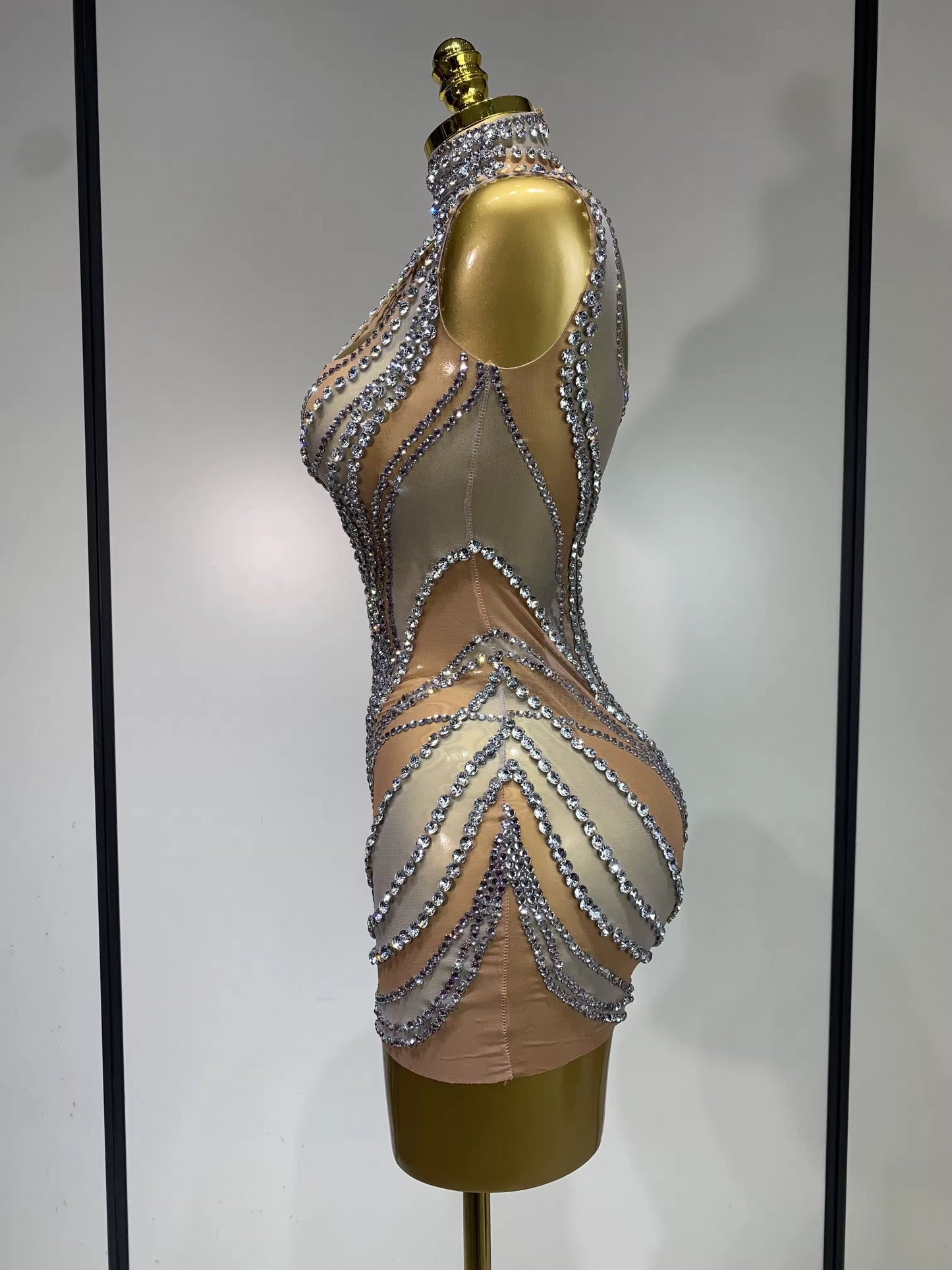 Sparkly Crystals See Through Women Cocktail Dresses