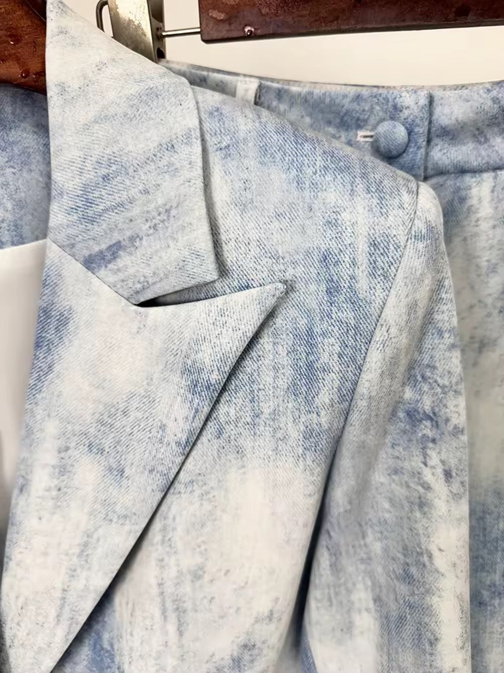 Single Breasted Slim Blazer