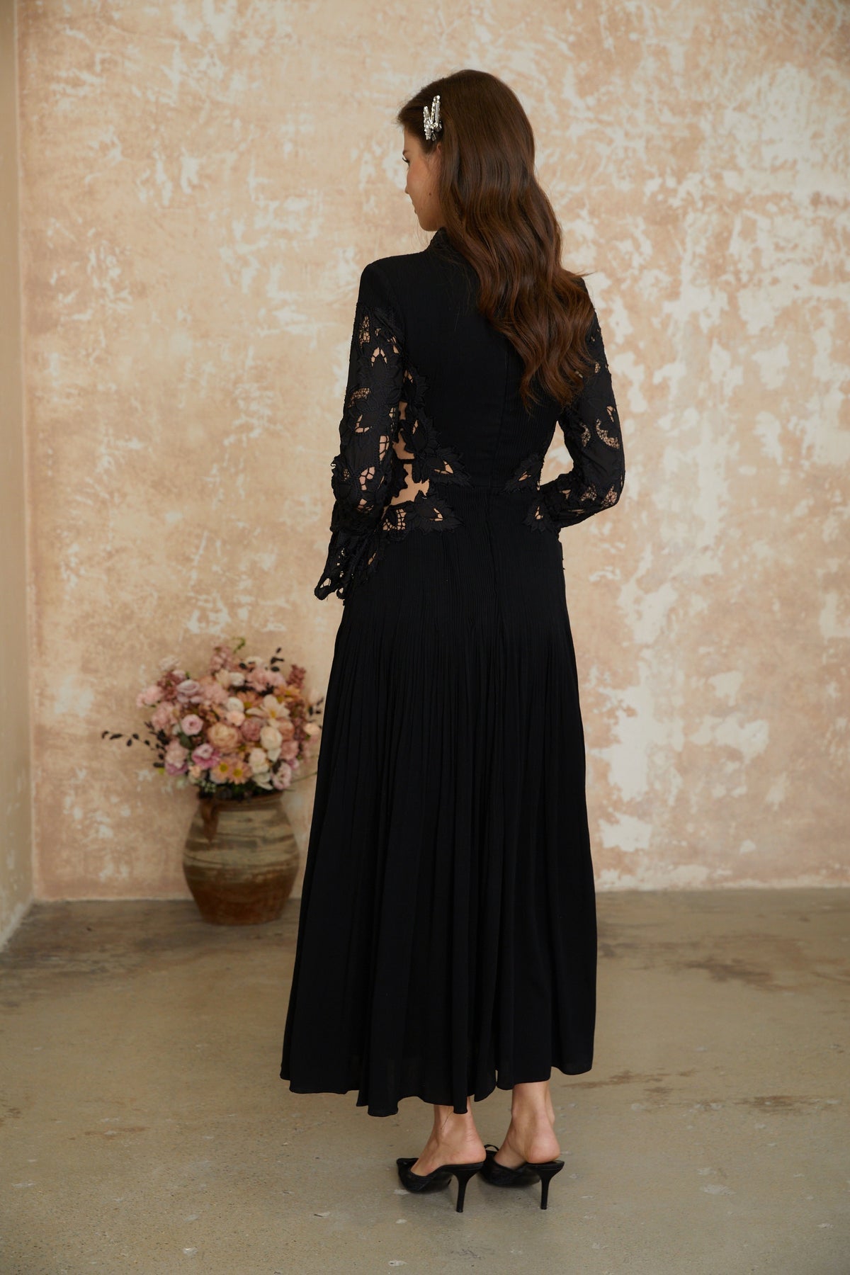 Black Lace Panel Pleated Midi Dress