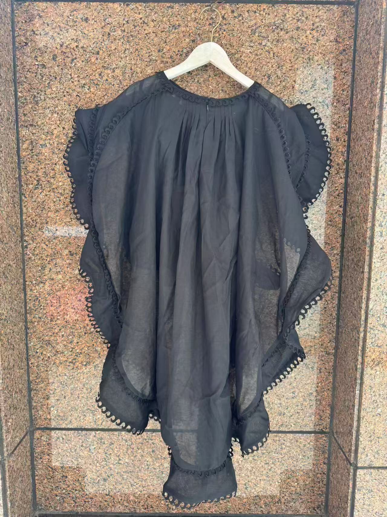 Sleeveless O Neck Embroidery Blouse Top