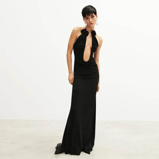 Flower Detail Pleated Maxi dress - REBECATHELABEL