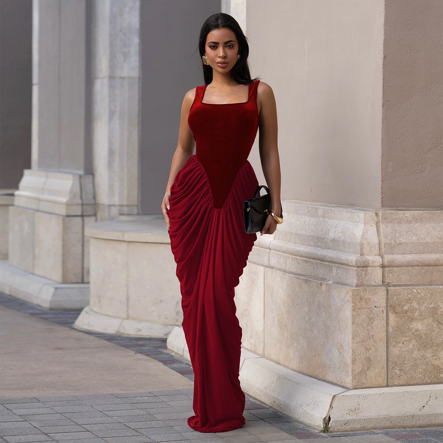 Waist-Controlled Backless Sleeveless Sheath Dress