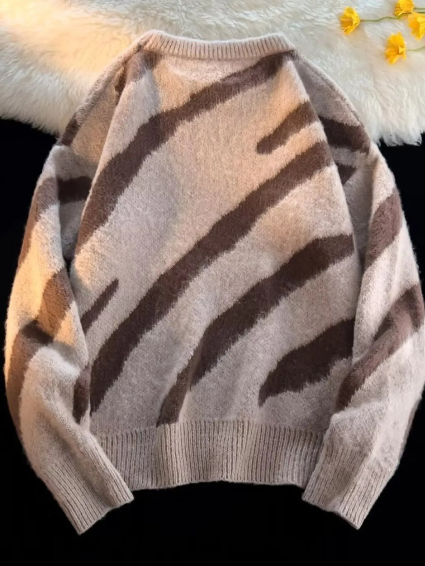 ad79e381677e418c8d85297fa18a01ed-Max-Origin