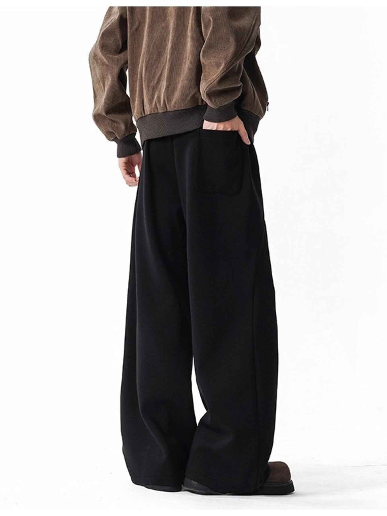 ae33fa77230d4461a6013522b20b1ace-Max