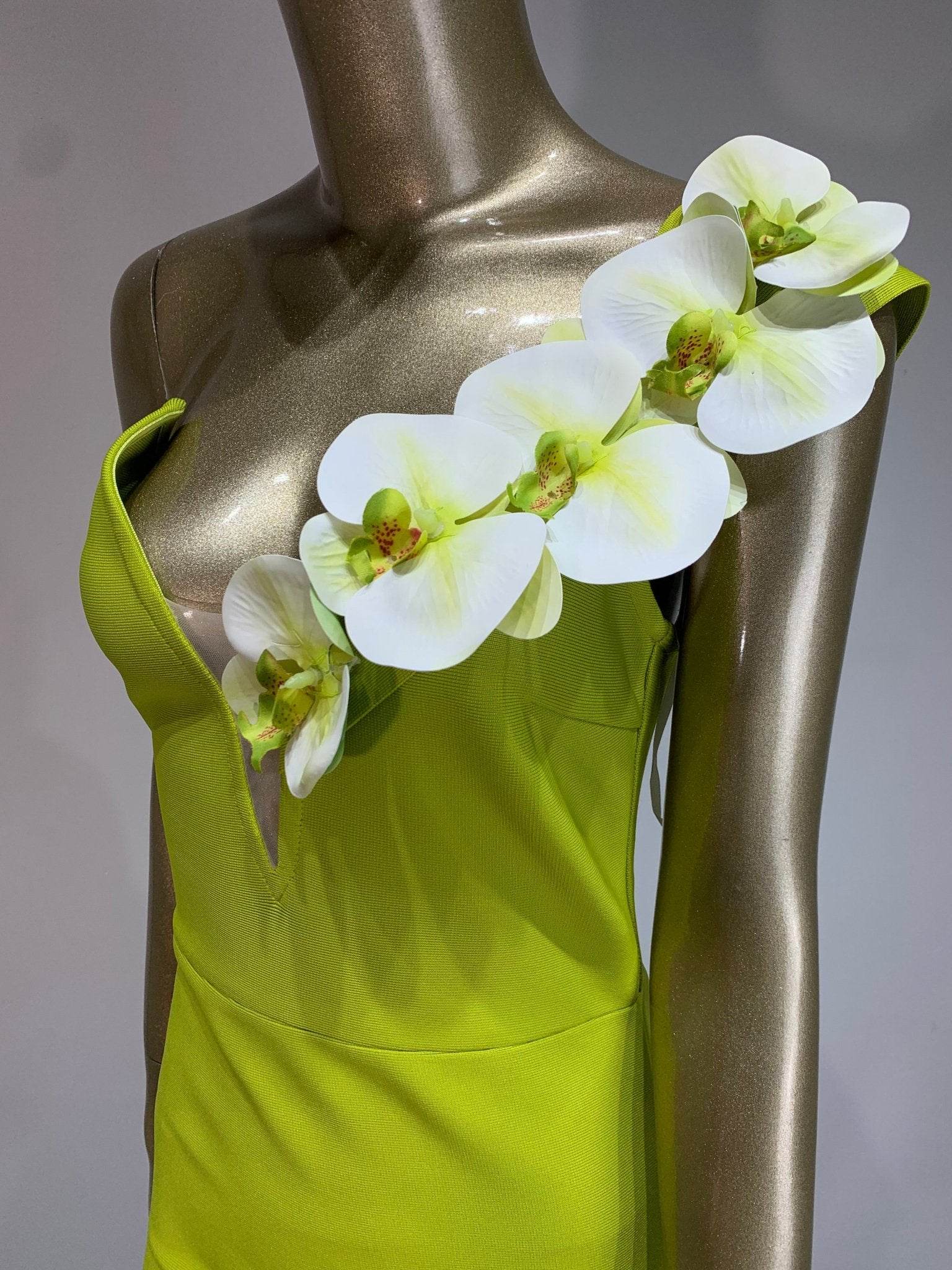 Alia flower bandage dress - REBECATHELABEL