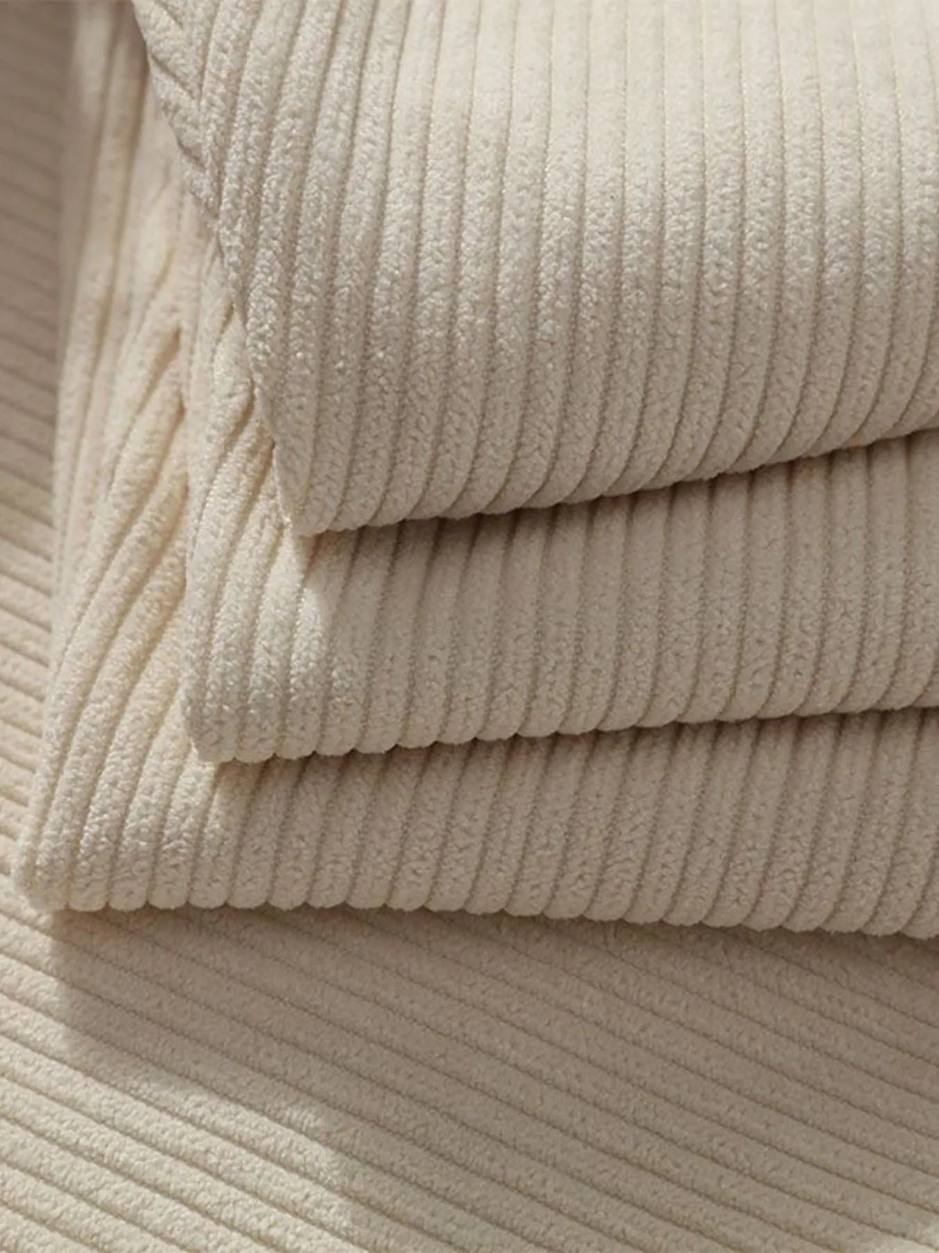 b5554032934a4737b01a01ee320e821f-Max-Origin