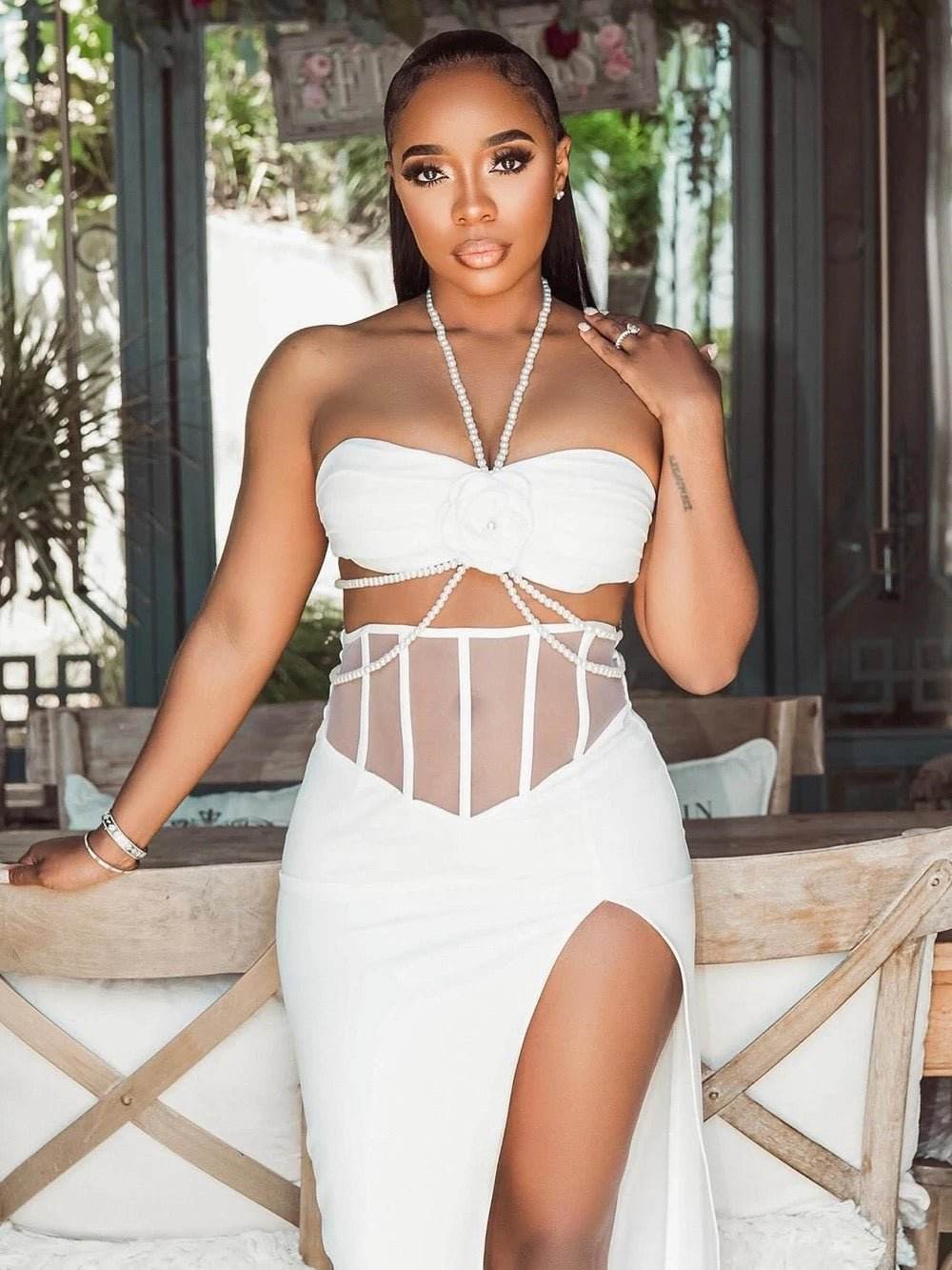 Beaded 3D Flower White Backless Patchwork Tight Split 2-piece - REBECATHELABEL