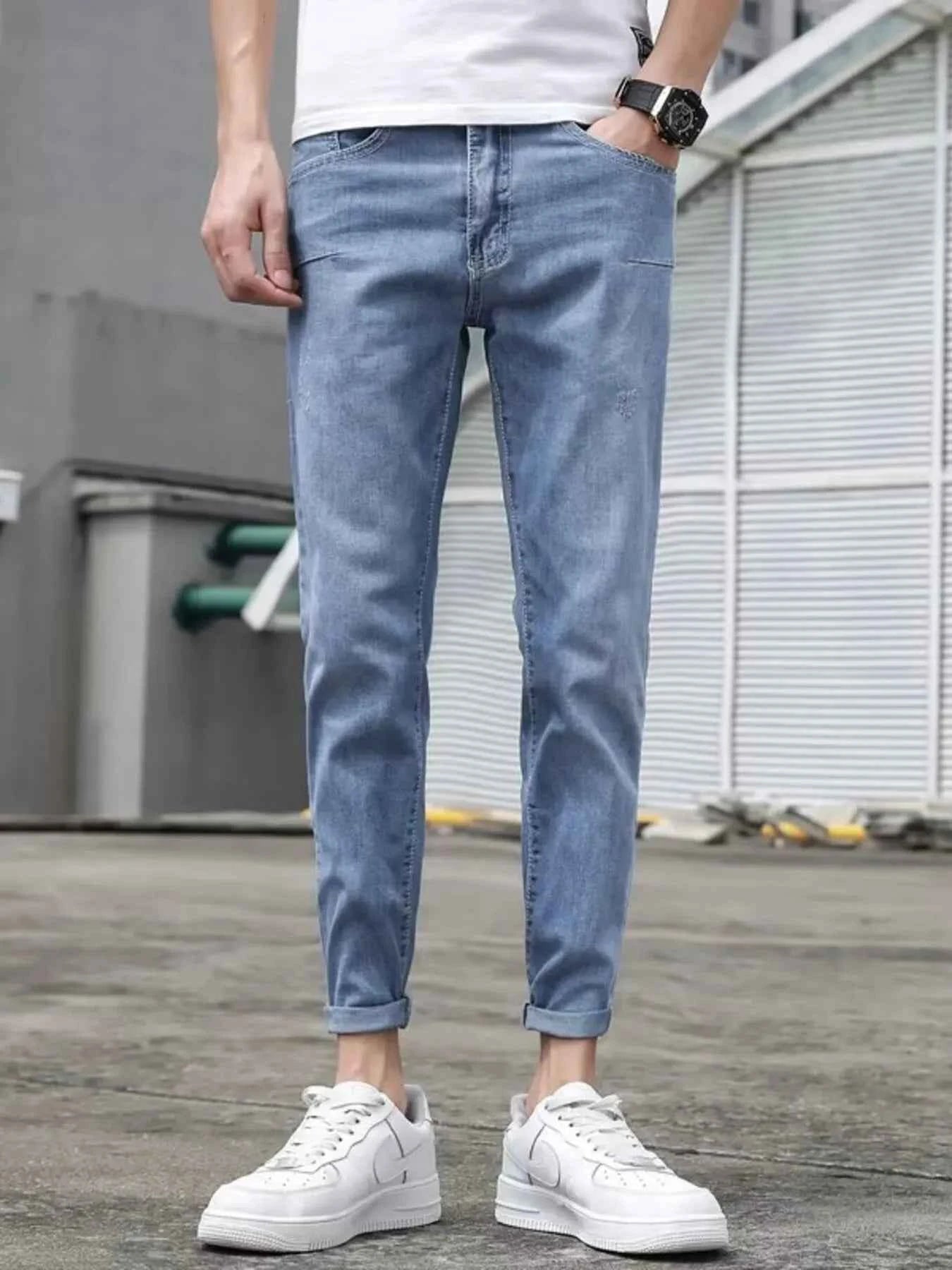 Men's Slim-Fit Wash Jeans