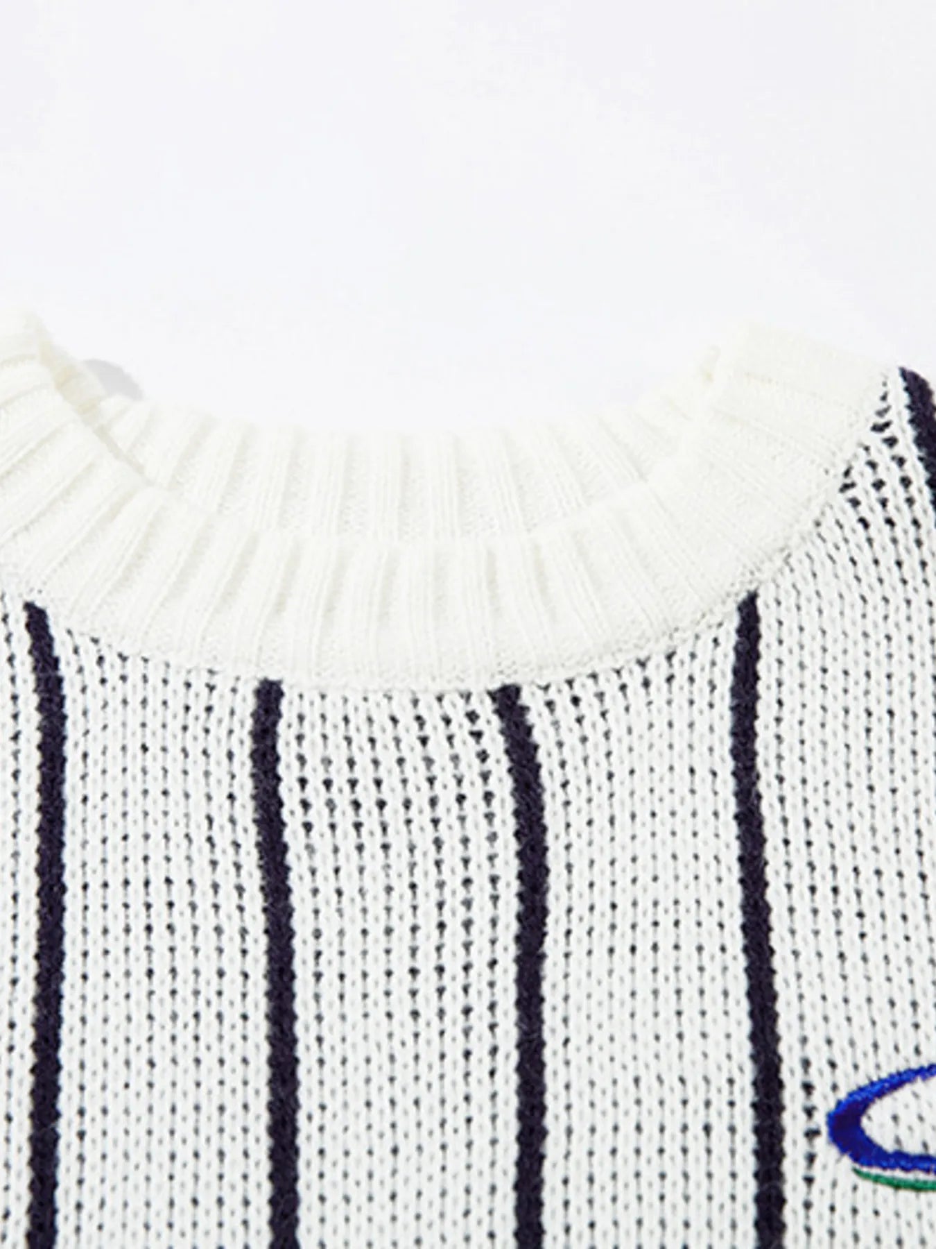 d1ec0191428c41029893f8d5cf89cfec-Max-Origin