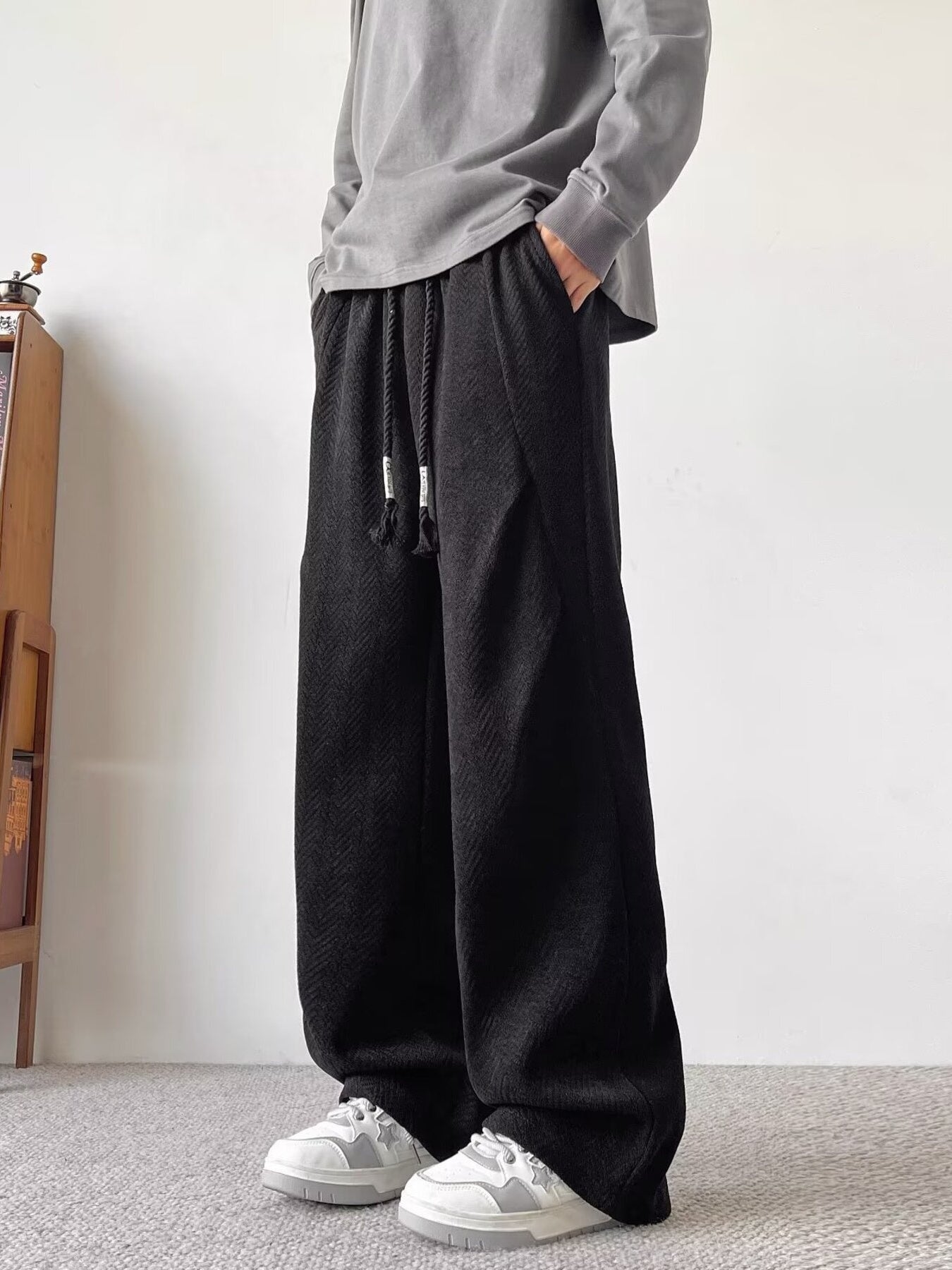 d23a03f815fc44b09b6cf0e17190b4d0-Max