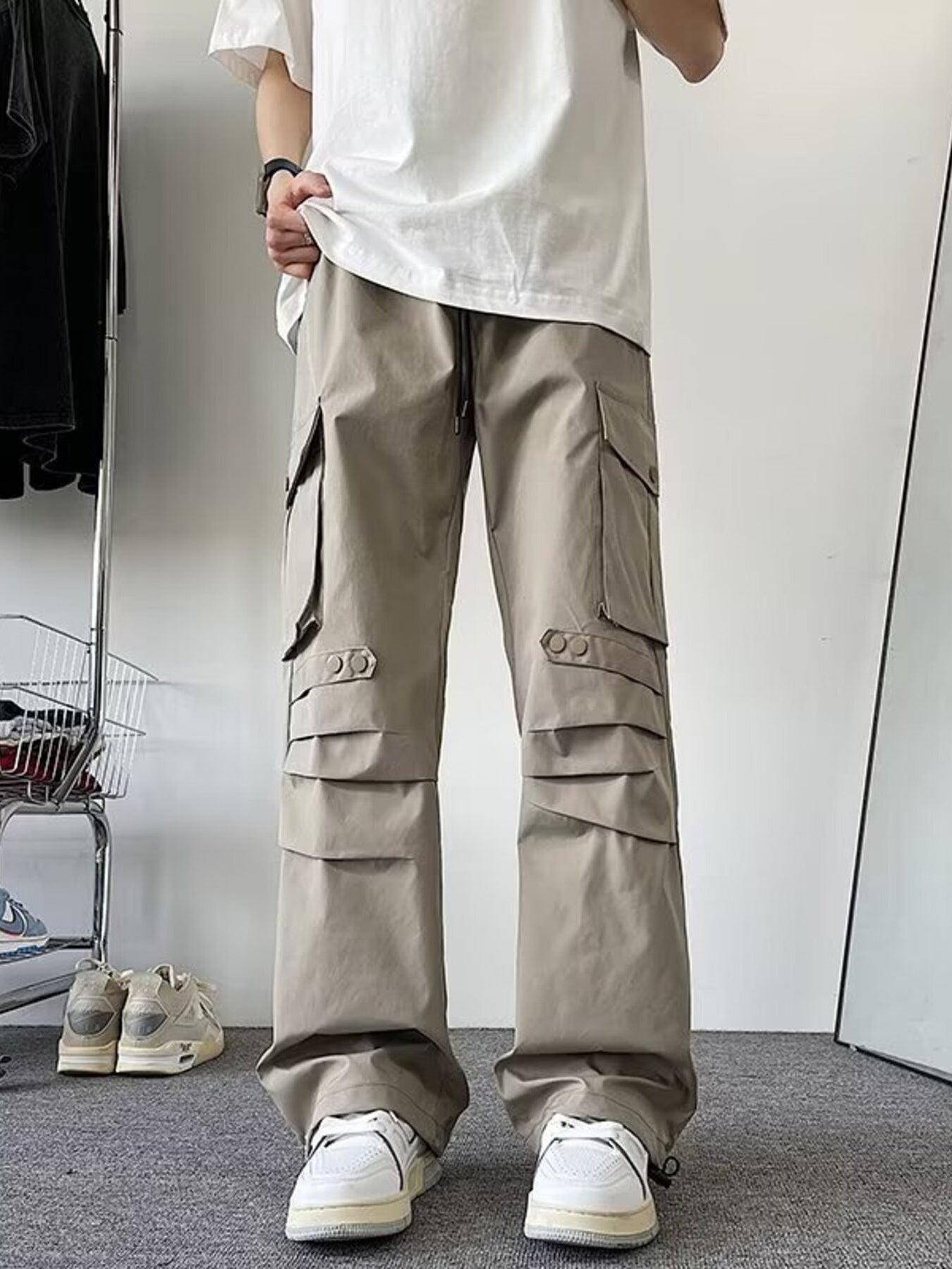 d4d1fb2187784b2bad4edc994f6da3e9-Max