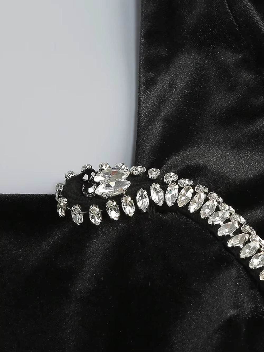 Diamond Hollow Black Long Sleeves Evening Gown - REBECATHELABEL