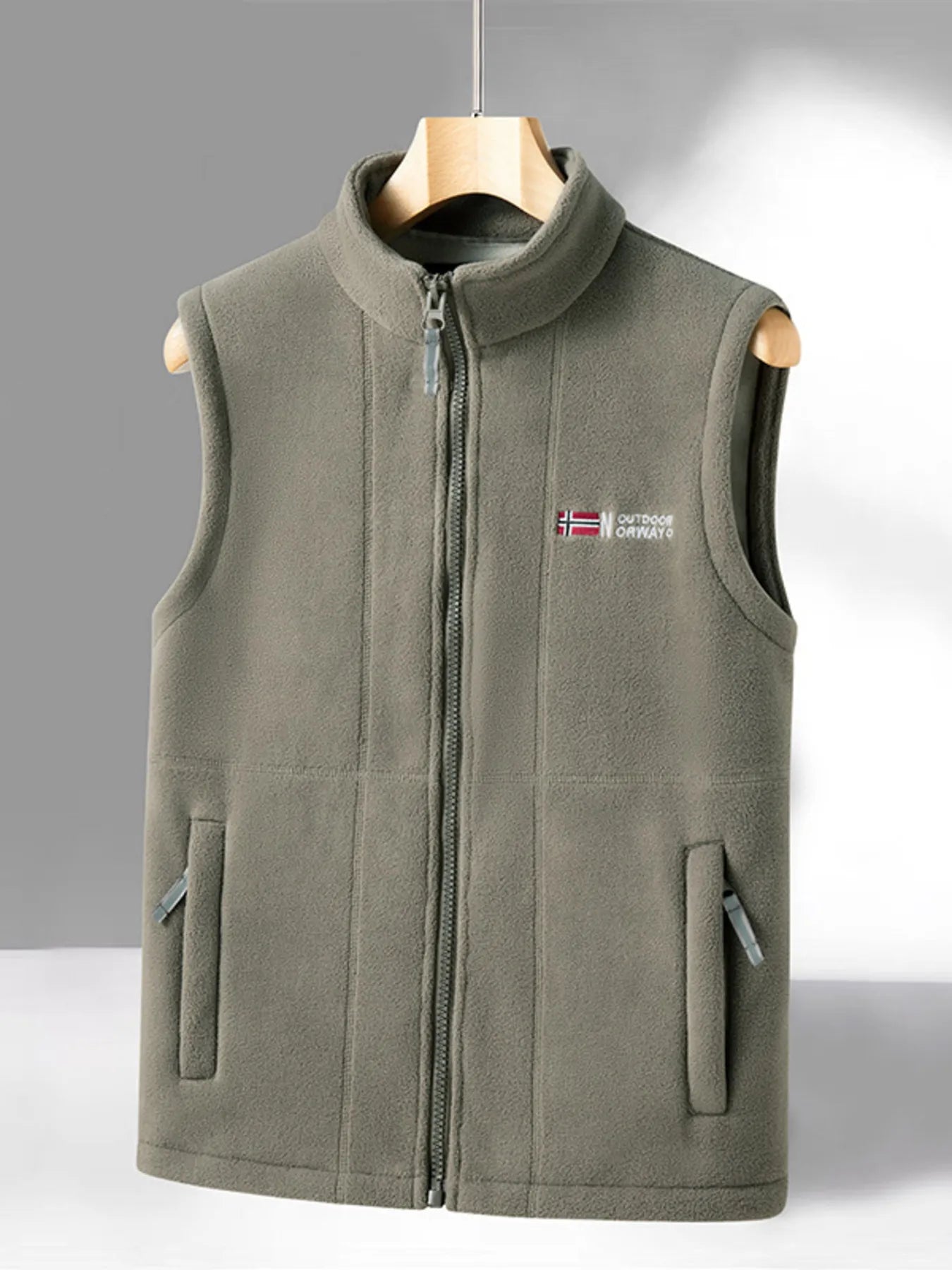 e0f82e23a0ee41b29b6ff13d0f53ece3-Max-Origin