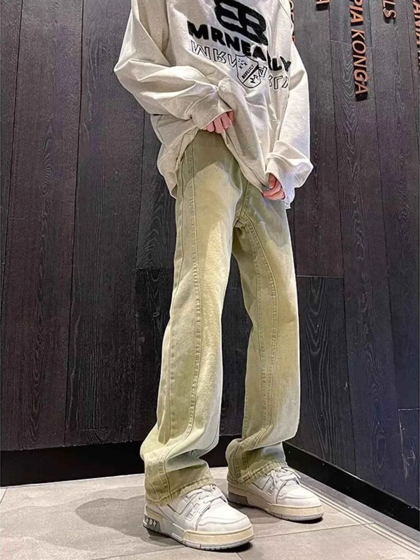 Men's Full Size Vintage Wash Wide Leg Jeans Plus Size